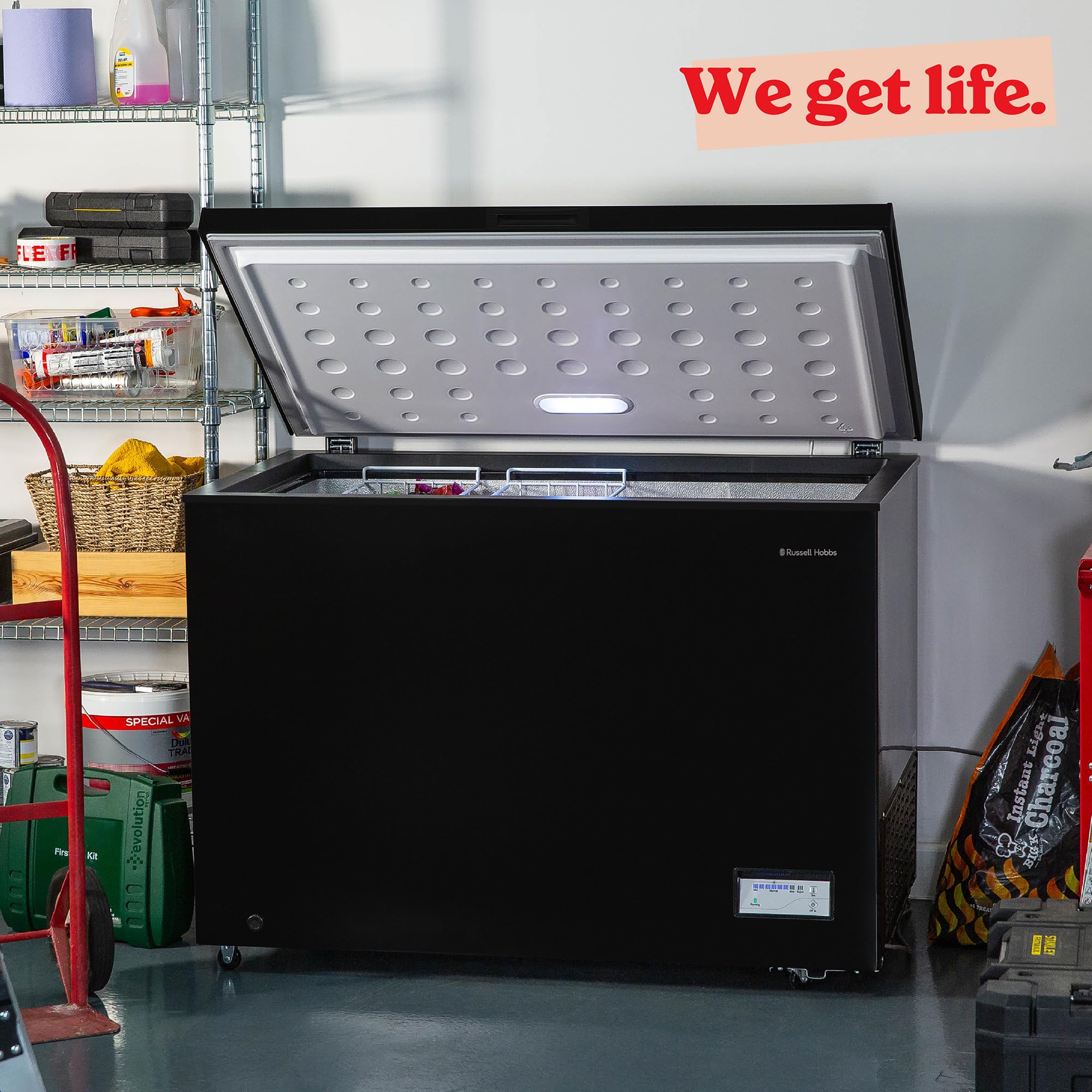 Russell Hobbs Free Standing Chest Freezer, 300 Litres, Low Noise, Garage Safe, Counterbalance Lid, Front Drain Hole, 1.8m Cord, Castor Wheels, 5 Year Registered Guarantee Black, RH300CF201B — view 10