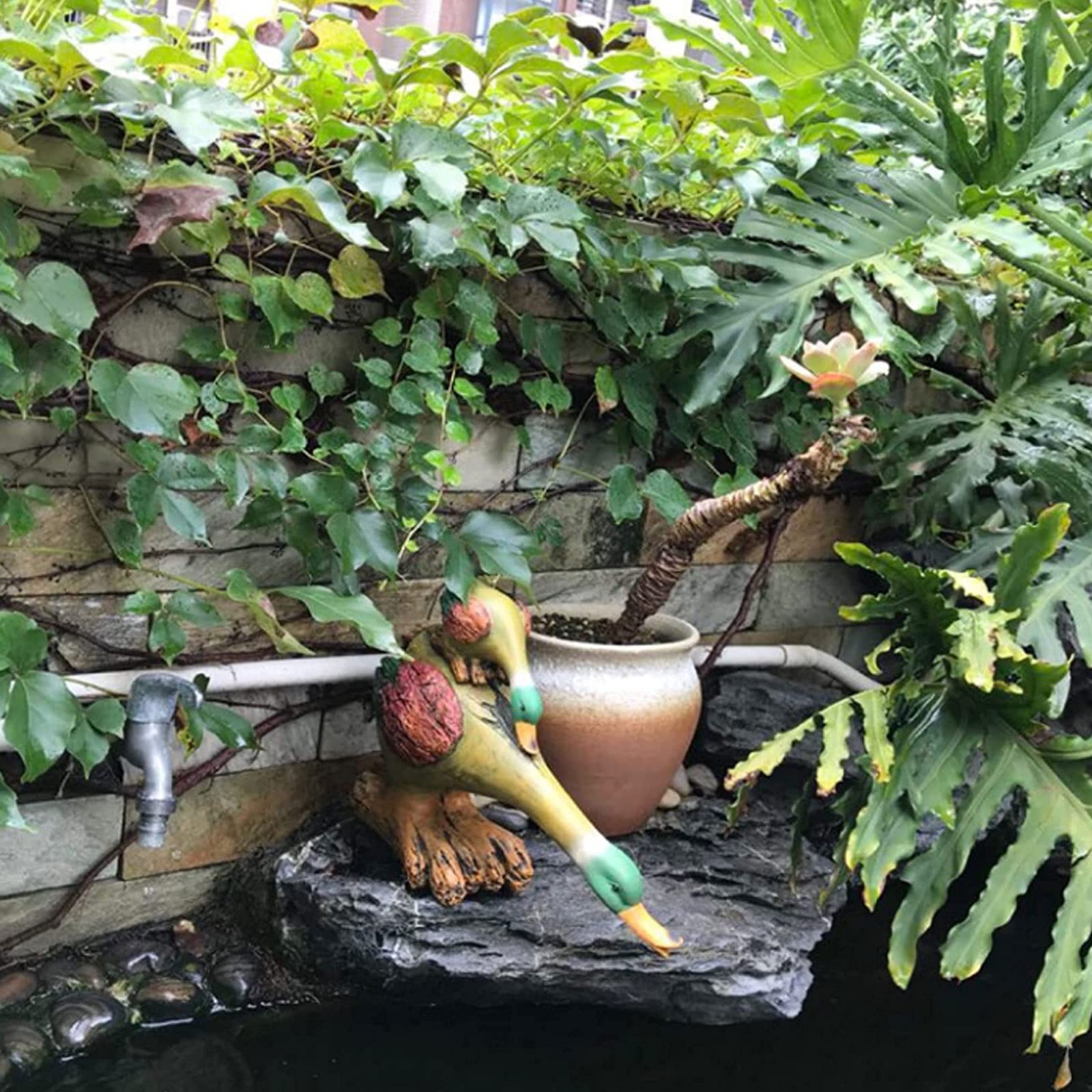 Zewnętrzne posągi do ogrodu zwierzę ozdoby ogrodowe dekoracje zewnętrzne, urocza symulacja żywicy duża kaczka noszenie małej kaczki statuetka figurka na podwórko trawnik dekoracje ogrodowe prezent
