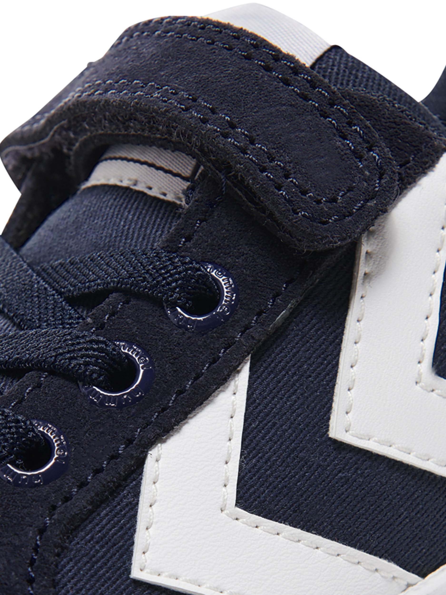 hummel Sneaker Jungen & Mädchen - Slimmer Stadil Low JR - Unisex Kinder Sneaker mit Klettverschluss - Robuste Schuhe aus Canvas und Wildleder - Komfortable Passform