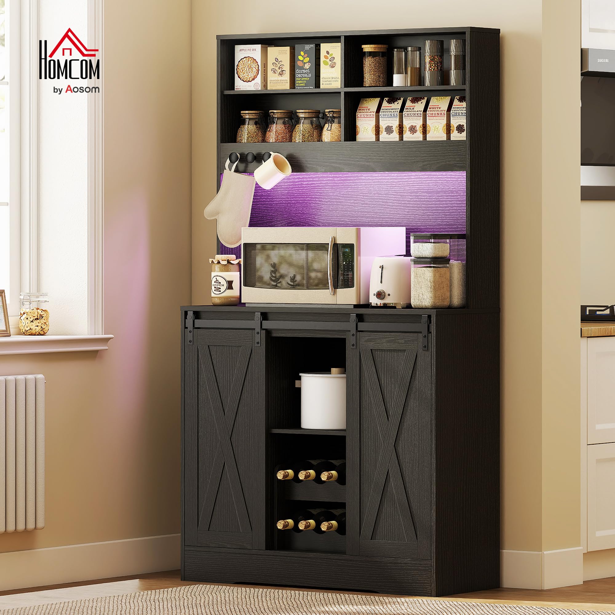 HOMCOM Credenza Cucina, Mobile Dispensa con Prese di Ricarica, Luci LED Regolabili, Portabottiglie Rimovibile per 6 Bottiglie, Mobile Buffet Ripiani Aperti, Ante Scorrevoli, per Sala da Pranzo, Nero