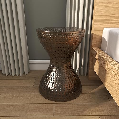 Miniatura 9 de Deco 79 Mesa decorativa de metal hecha a mano con forma de reloj de arena martillado, mesa auxiliar de 14 x 14 x 19 pulgadas, bronce