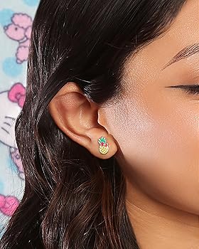Amazon | サンリオ(SANRIO) ハローキティ スタッドピアス 女性用