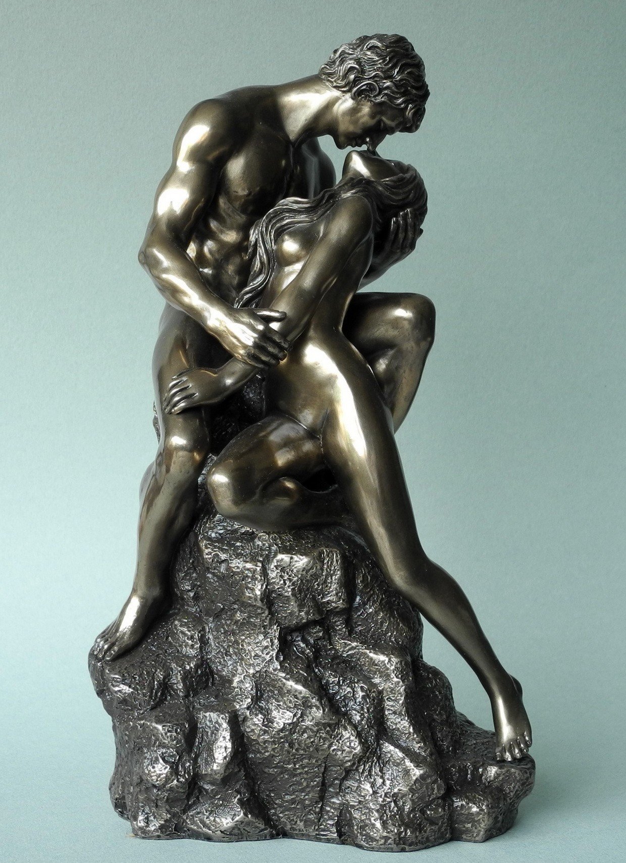 Body Talk – Escultura The Lovers – H: 275 cm – # 75190