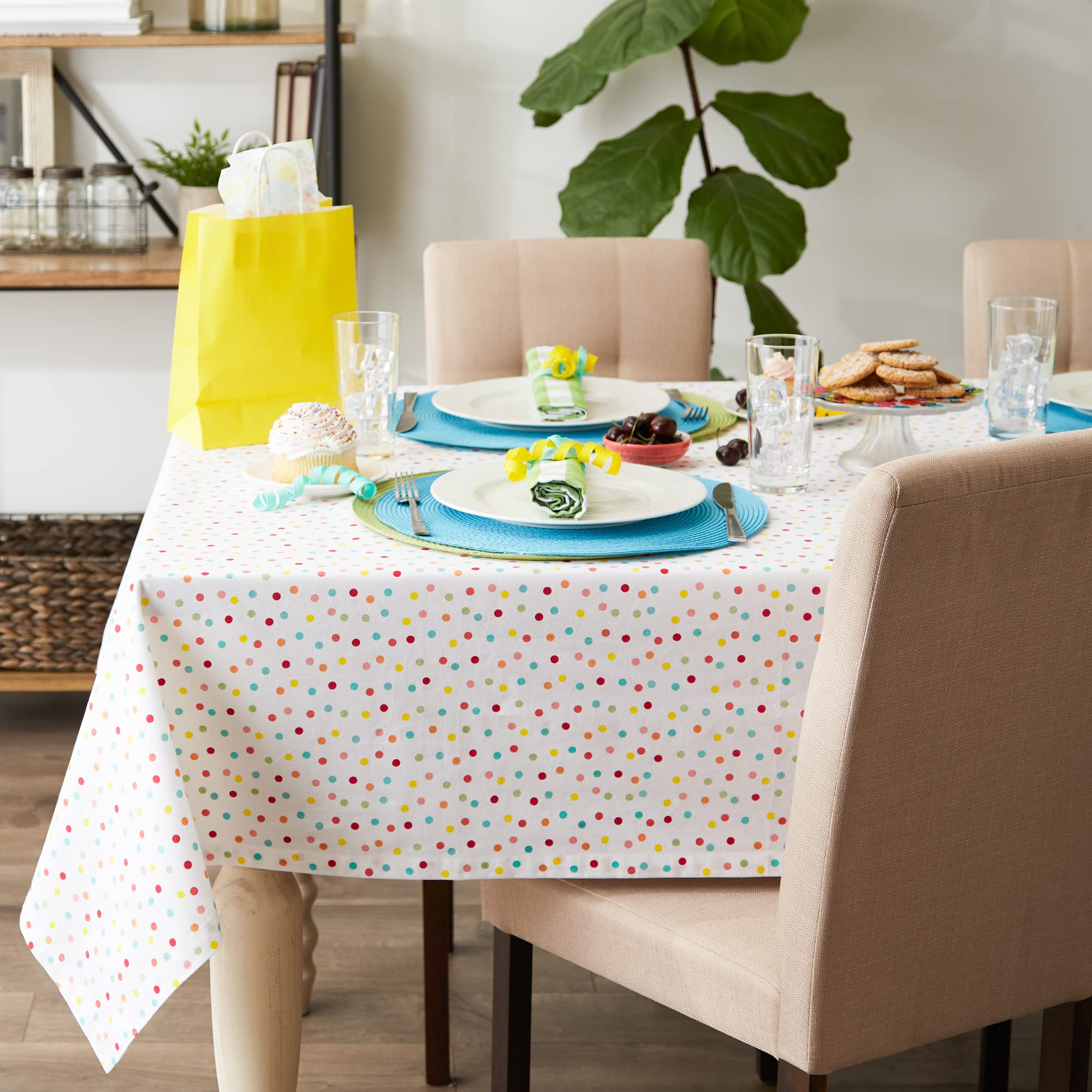 DII, Cotton, Multi Coloured Confetti Dots, Tablecloth, 70" Round, 70 inch (Round) - Image 3