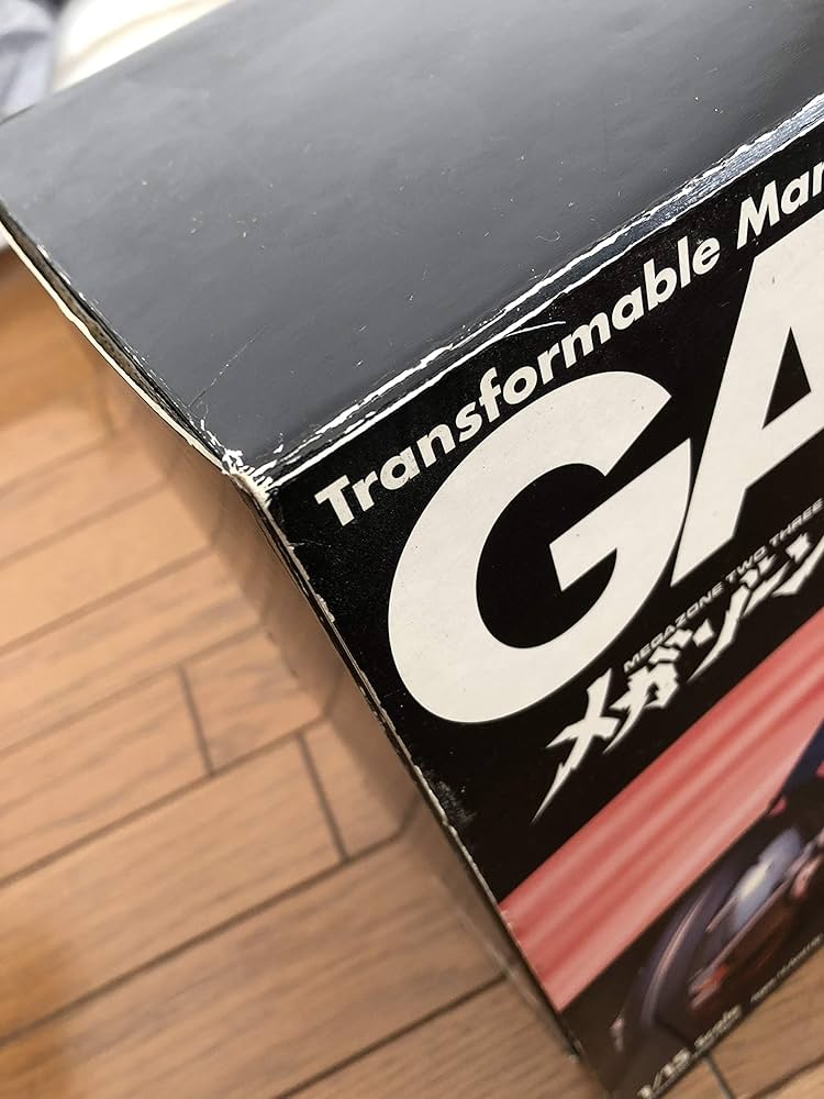 Amazon | メガゾーン23 1/15 完全変形ガーランド | フィギュア・ドール