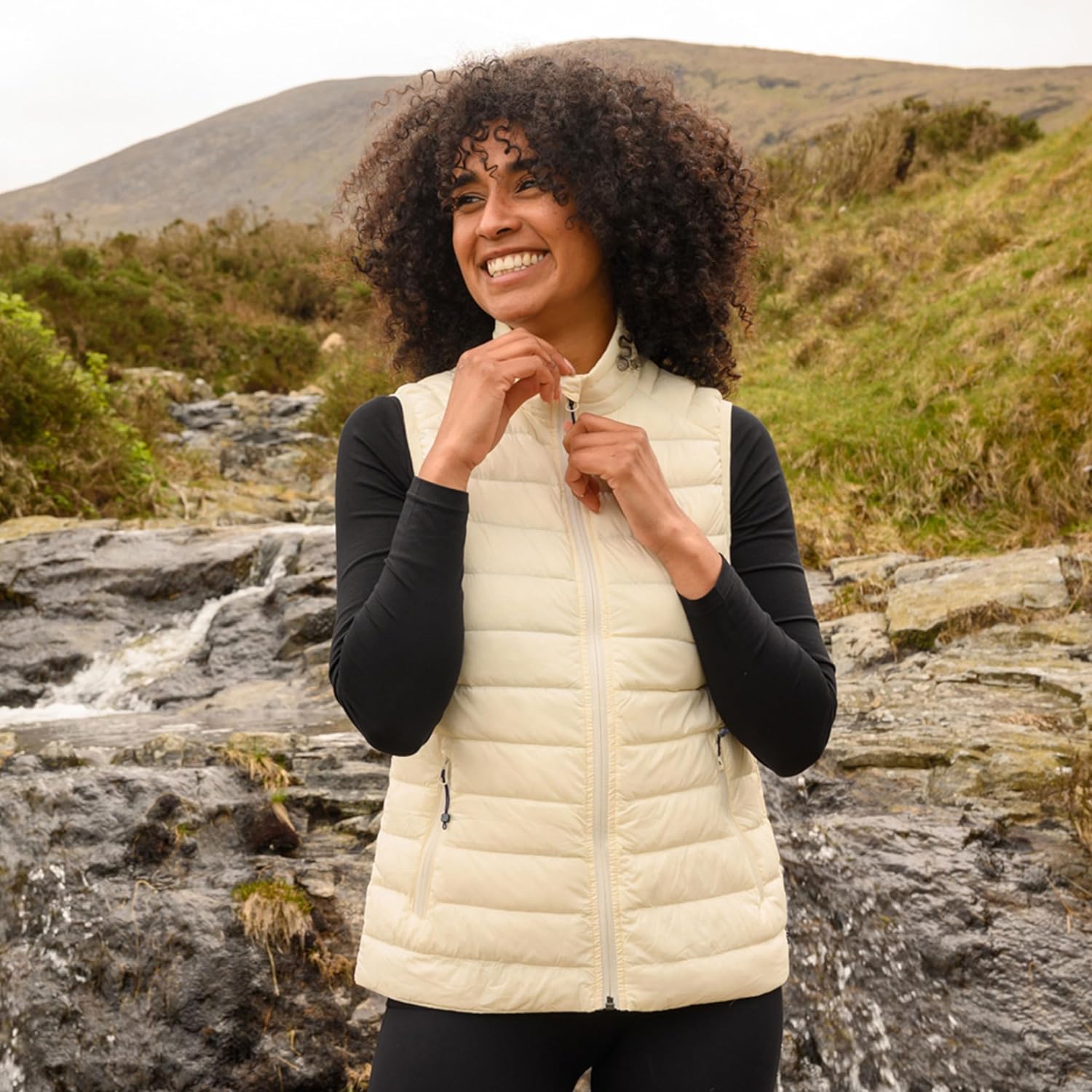 Mac in a Sac Women's Alpine Packable Down Vest - Lightweight 600 Fill Power Insulated Puffer Vest with Zip Pockets - Image 2