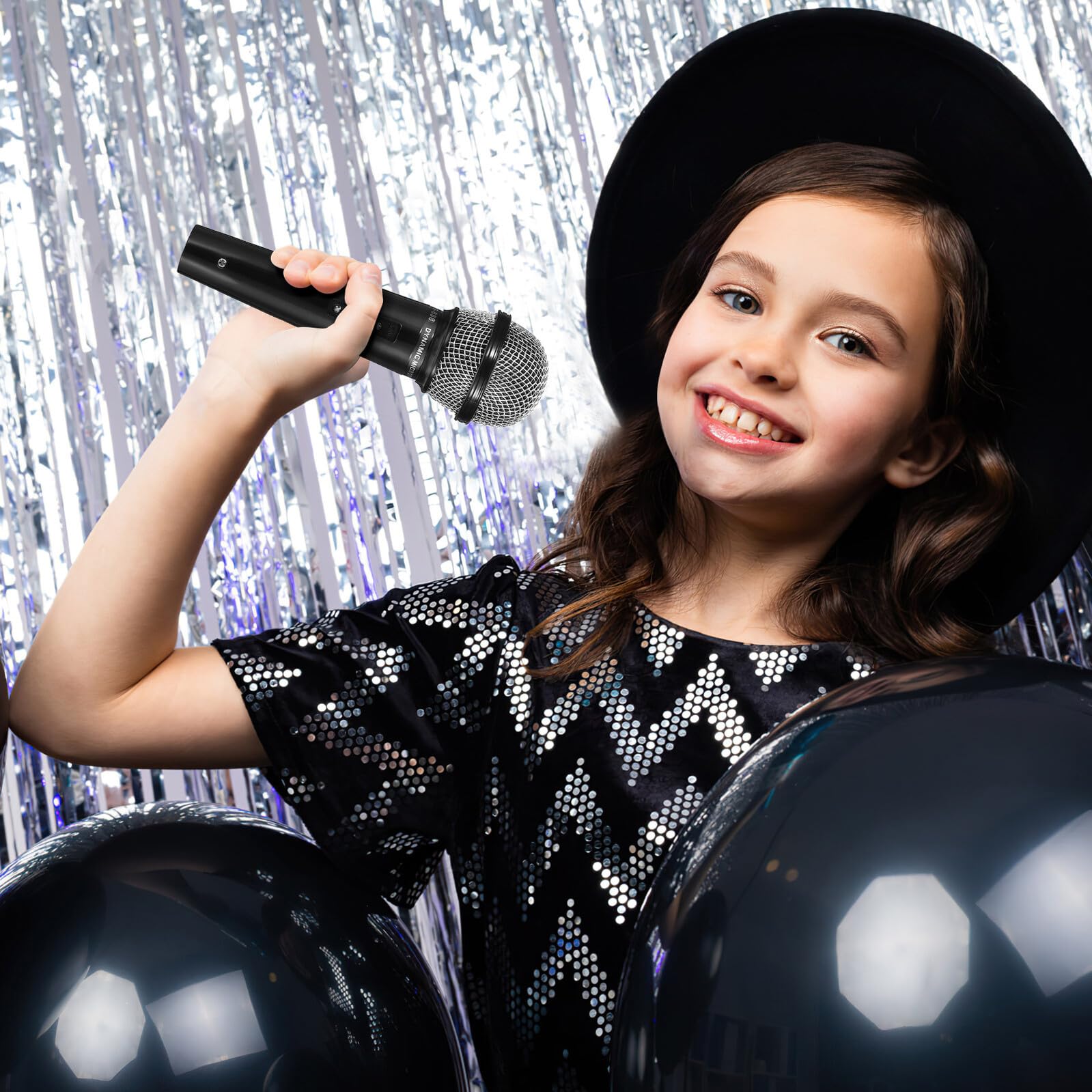 Beaupretty Micrófono de Juguete Interactivo para 4 Piezas Modelo Simulado Negro Plástico Seguro Adecuado para Fiestas Infantiles y Juegos de Karaoke en Escenario