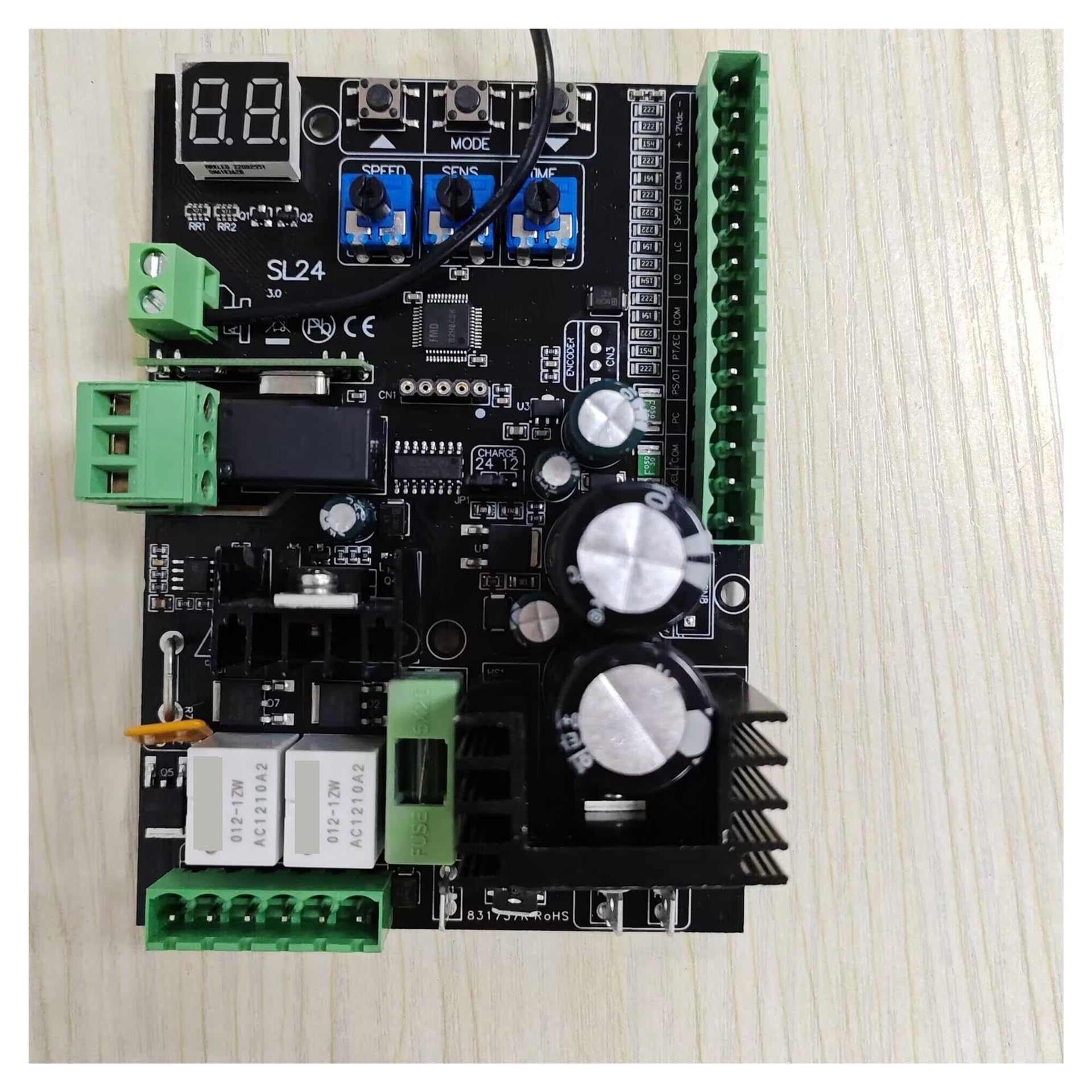Placa de control universal Unidad de control for abridor de portón corredizo 24 V CC Tiene puerto for fotocélulas Interruptor de límite de entrada Fuerte sensibilidad(Kit 2)