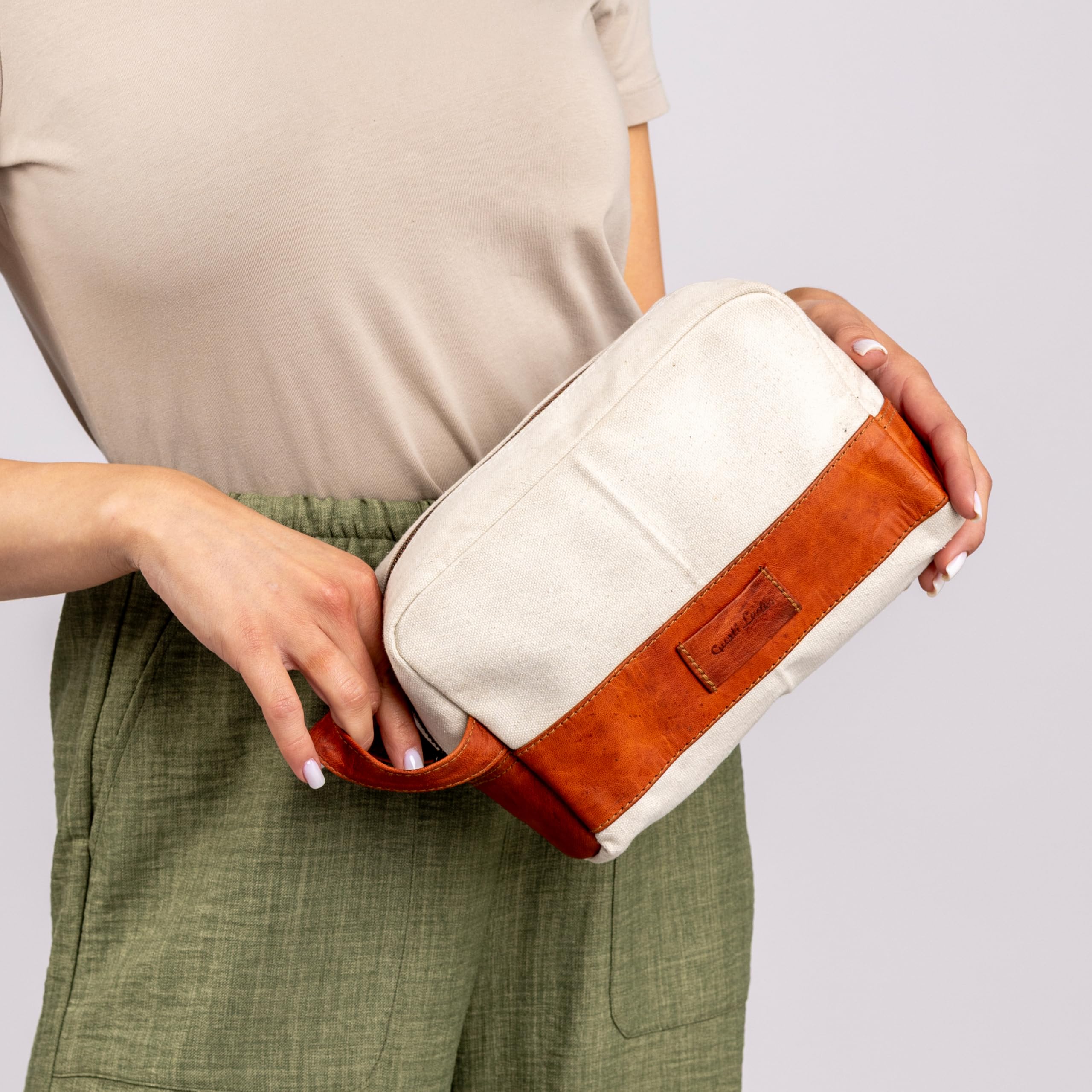 Gusti Leder Kulturtasche Damen Leder - Kosmetiktasche aus Echtleder und Canvas mit Reißverschluss - Kulturbeutel für Reise und Alltag - Schminktasche Niven