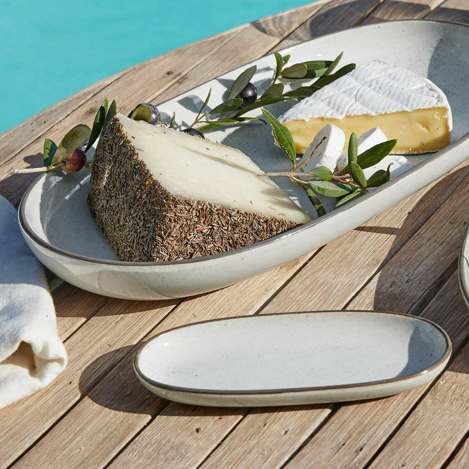 LOBERON Servierplatte 3er Set Biarré, verschiedene Größen, handgetöpfert, mediterraner Charakter, Geschirr, Tischdekoration, Tischaccessoires, Steinzeug, grau