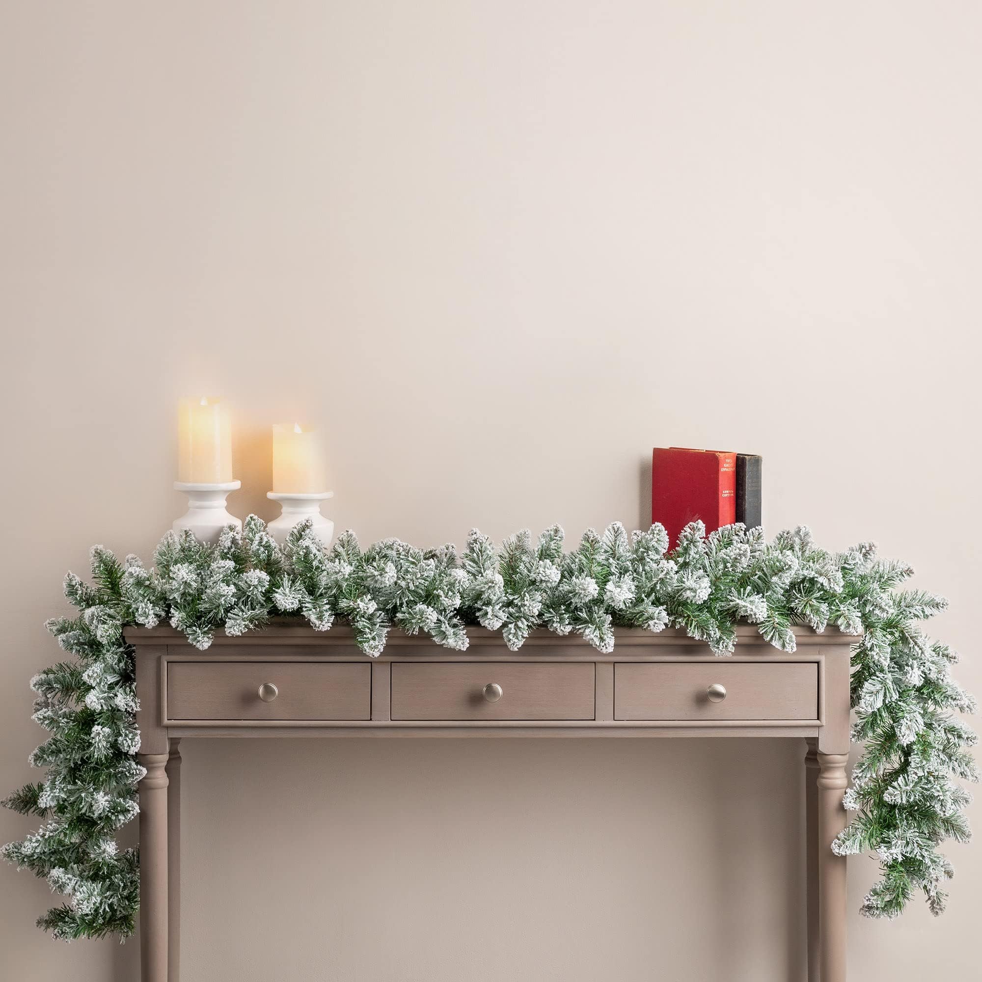 Christow Frosted Christmas Garland for Fireplace & Stairs, Luxury Artificial Spruce Winter Garland with Snow, Indoor Home Xmas Decoration, Natural Looking Dual Tone Needles, Easy Hanging (1.8m / 6ft)