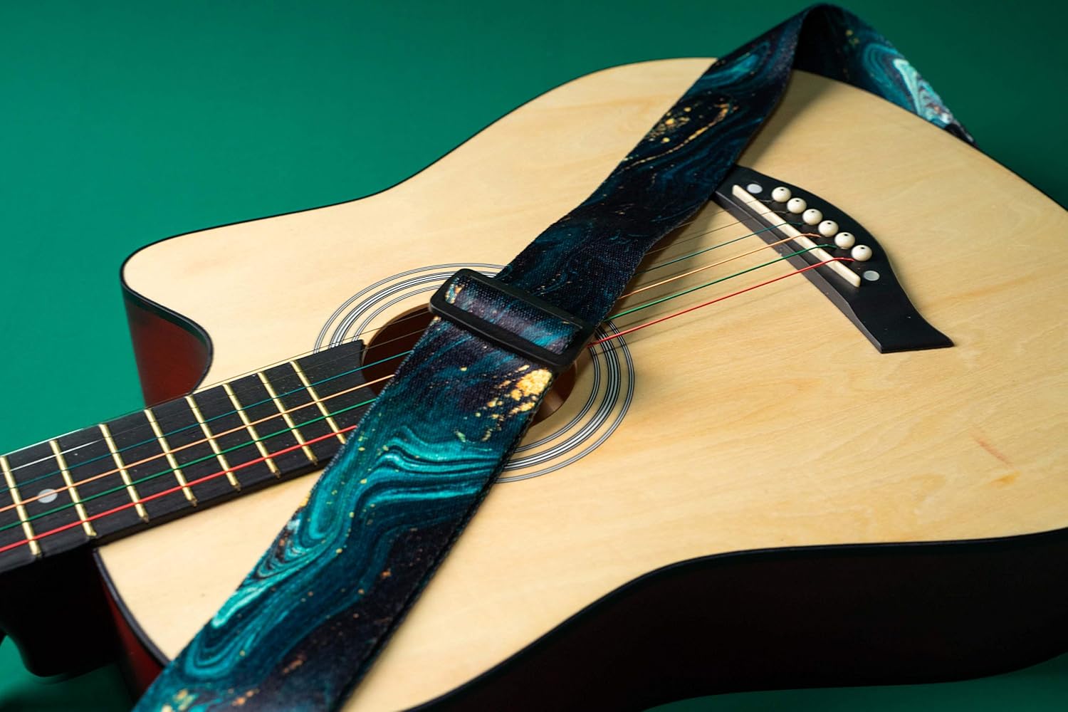 Guitar Strap,Qielizi Guitar Strap with Leather End Length Adjustable 2 Pick Holders & 2 Matching Picks For Electric Guitar, Acoustic Guitar and Bass - Unique Gift For Guitarist(Green Quicksand) : Musical Instruments