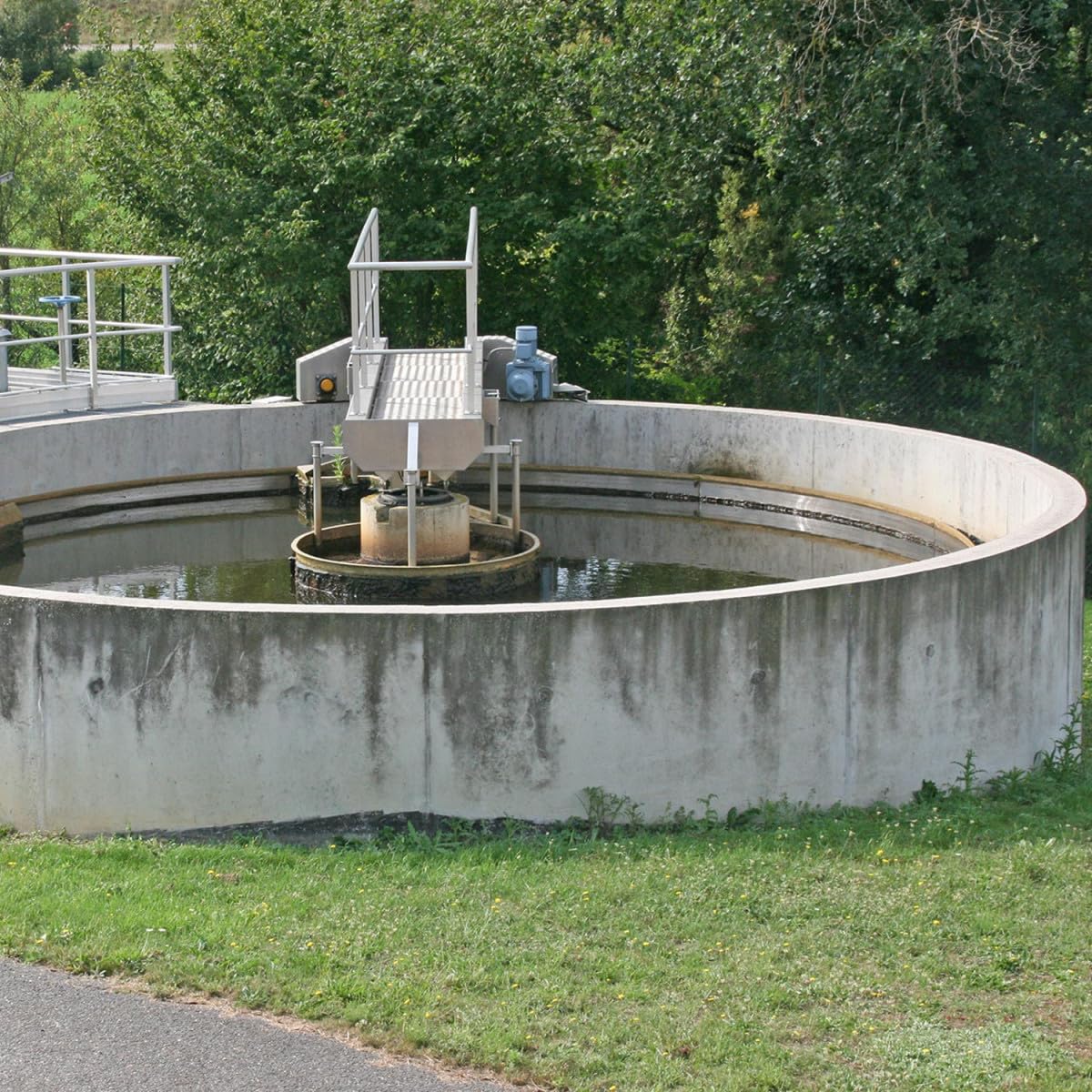 Étanchéité bassin, citerne, béton - Enduit souple pour ouvrage hors-sol ou fissuré, piscine, sous carrelage : Arcacim S2 aqua - 4 kg Gris Marron Proche - RAL 7013 - ARCANE INDUSTRIES