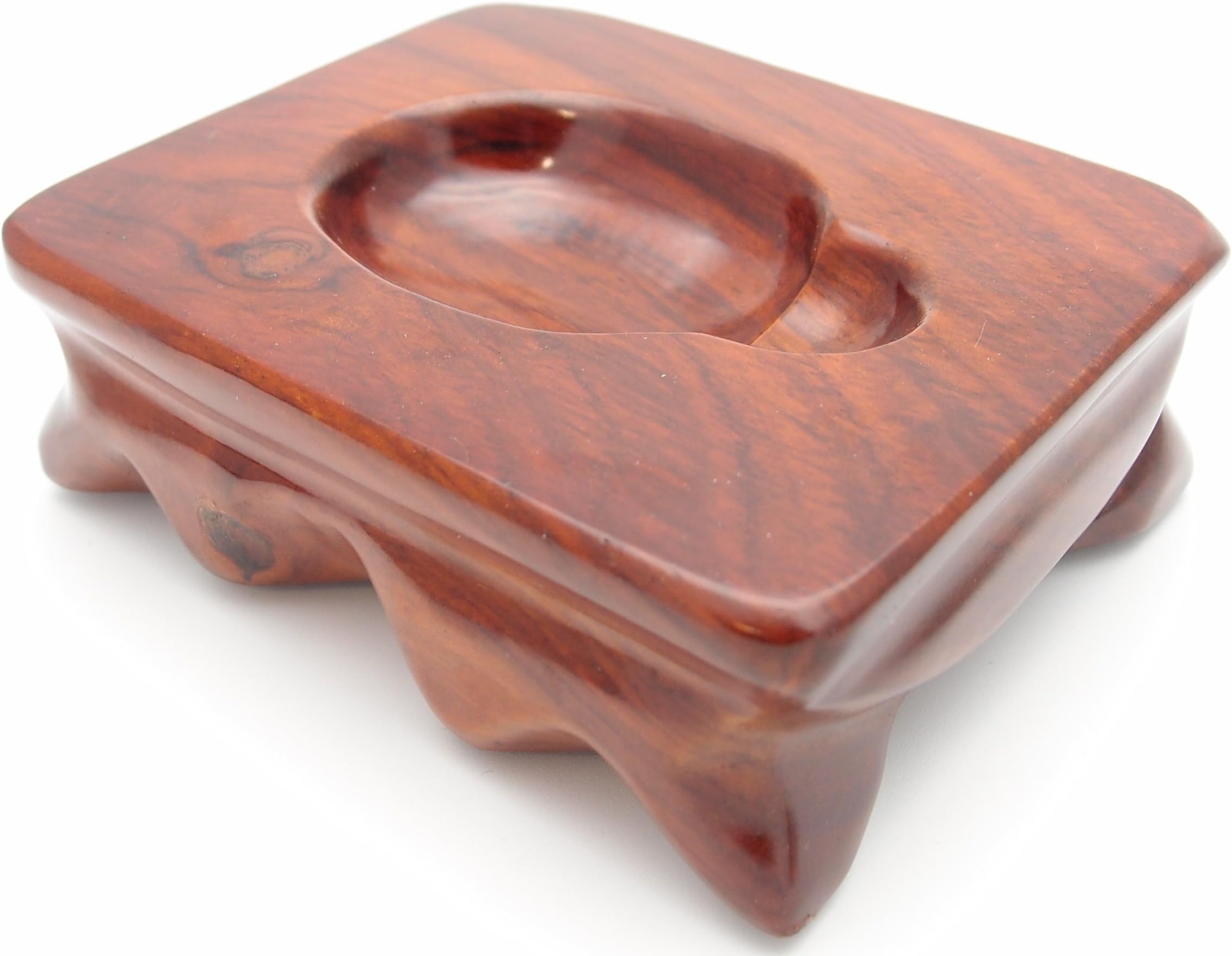 Majestic Wood Pipe Stand