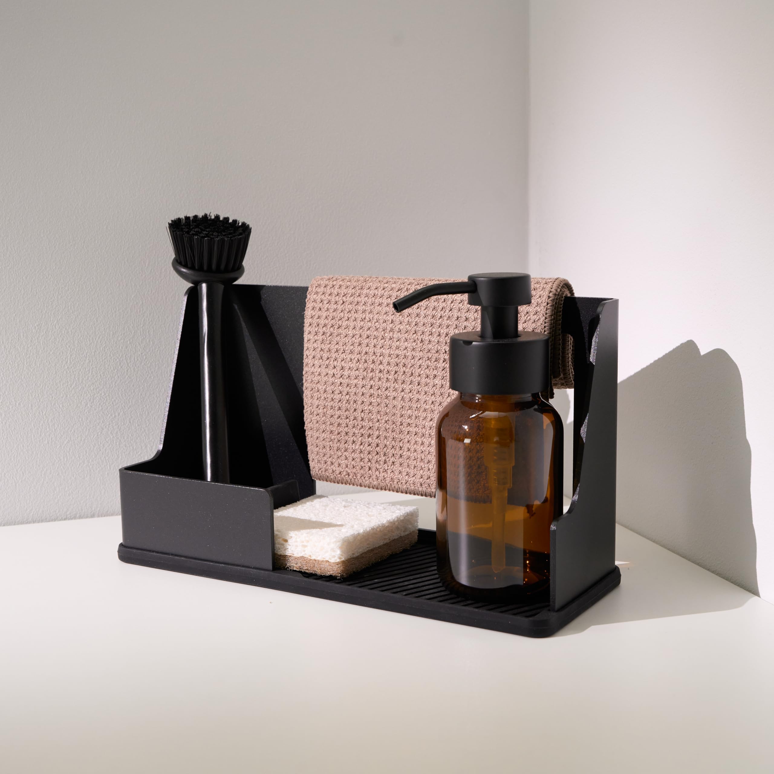 Designfabrik Hamburg Küchencaddy | Spülorganizer Küche | Spülbecken Organizer | Abtropfgestell | Schwammhalter und Spülmittel Organizer | Abnehmbarer Silikonboden | Modernes Design | Schwarz
