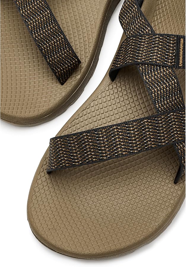 Amazon.com | Chaco ZCloud | Sandals