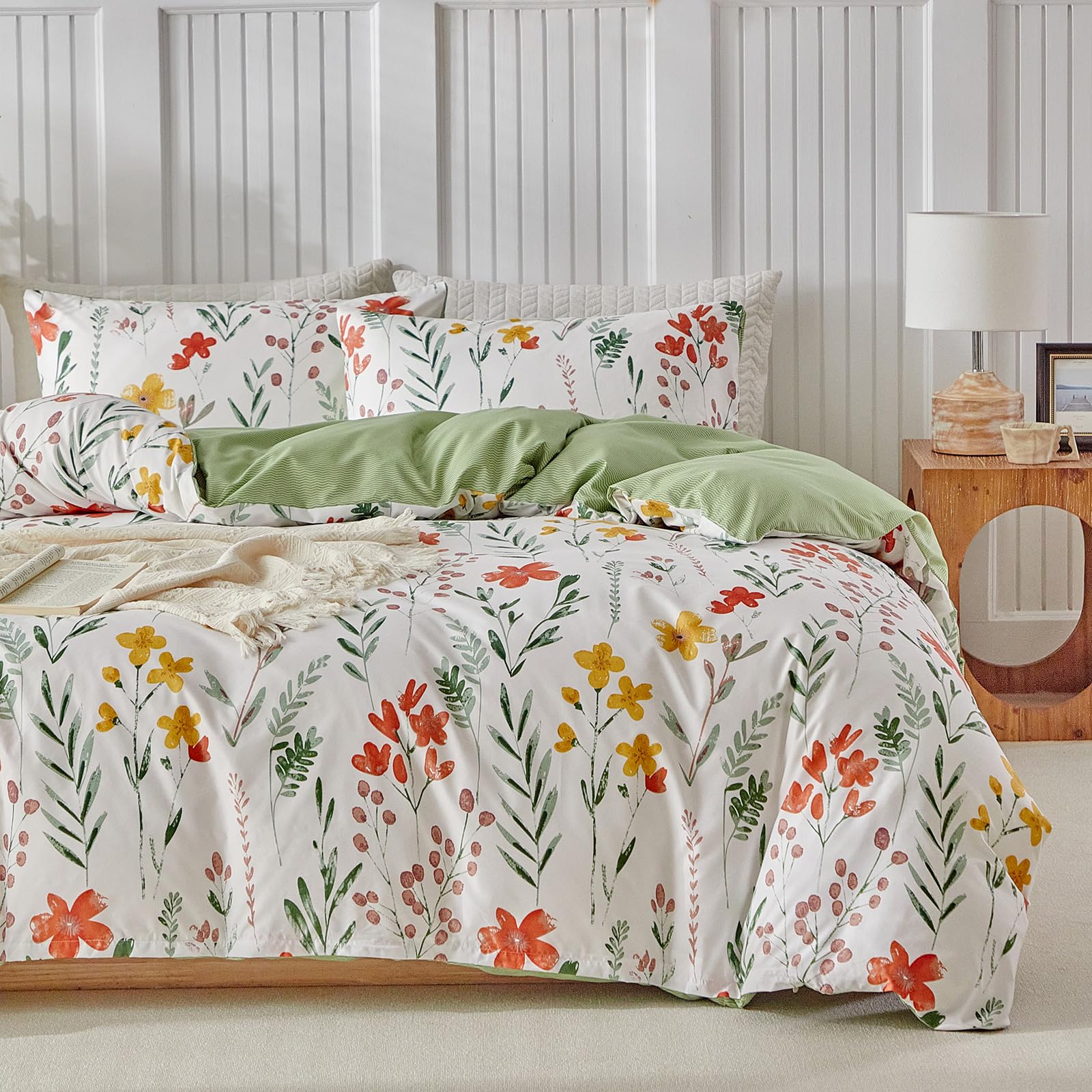 TTCM Floral Double Duvet Cover Set 4 Piece with Fitted Sheet - Soft Microfibre Polyester Double Bedding Set, Fitted Sheet, 1 Duvet Cover 200x200cm in with Zipper Closure and 2 Pillowcases