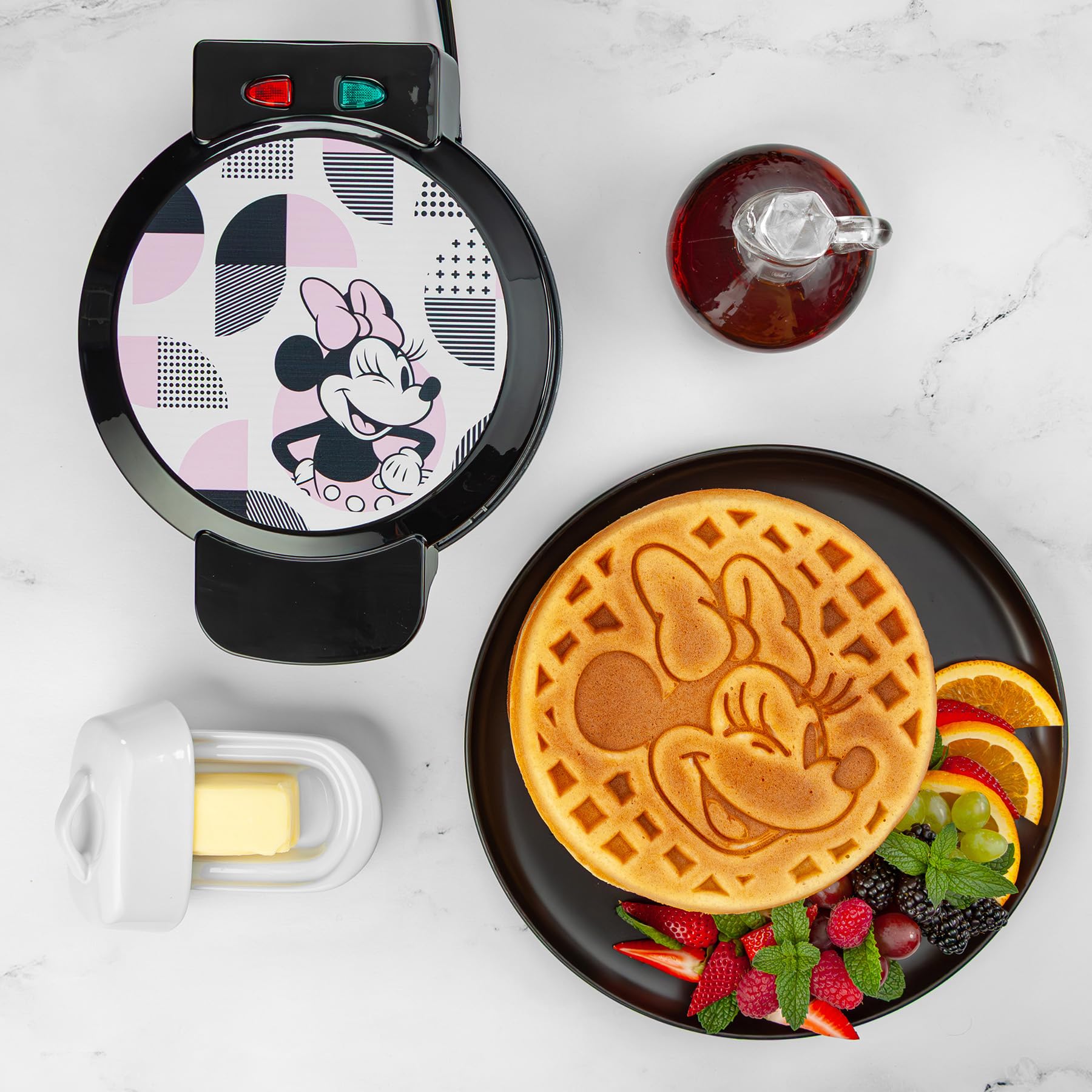 Uncanny Brands Disney Minnie Mouse Waffle Maker – Non-Stick Round Waffle Iron – Easy to Use and Clean