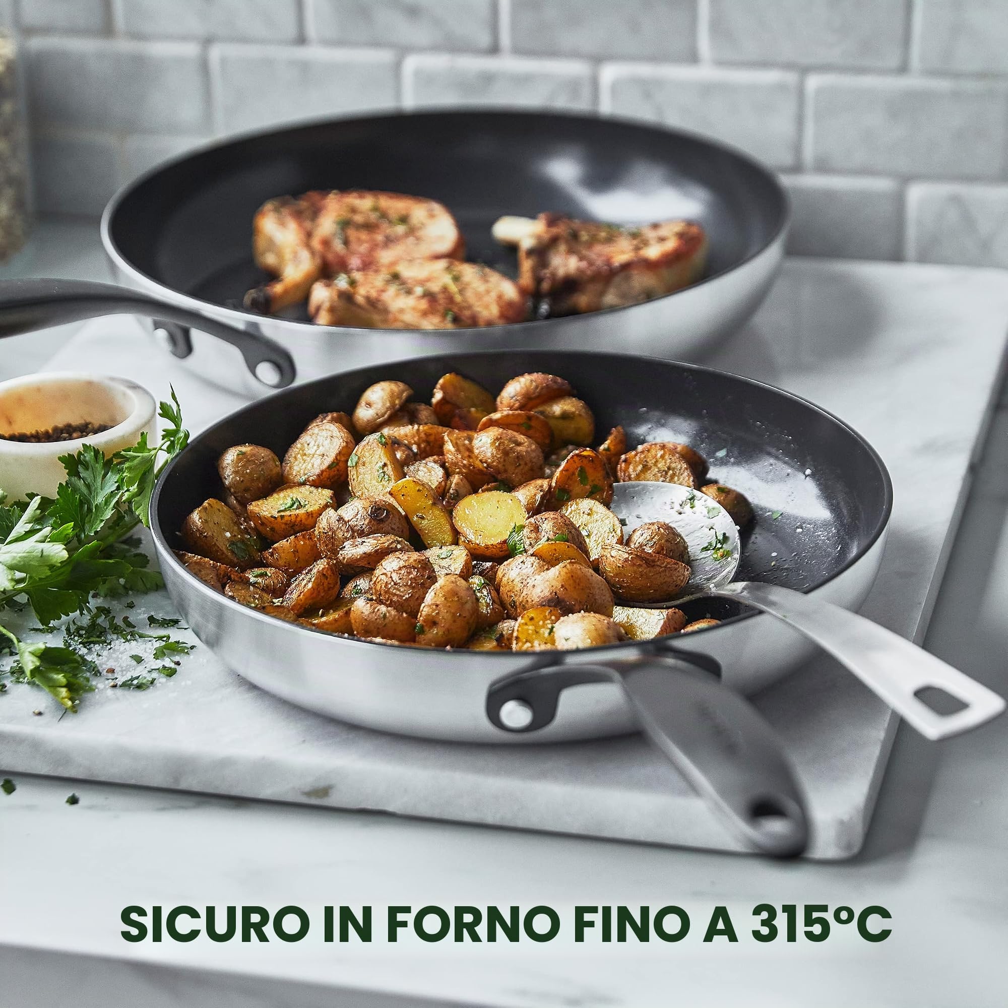 GreenPan Venice Pro Noir Tri-Ply Acciaio Inox Ceramica Sana Antiaderente Set di padelle da 20cm e 26cm, Manico Nero Opaco, Senza PFAS, Induzione, Lavabile in Lavastoviglie, Forno, Argento