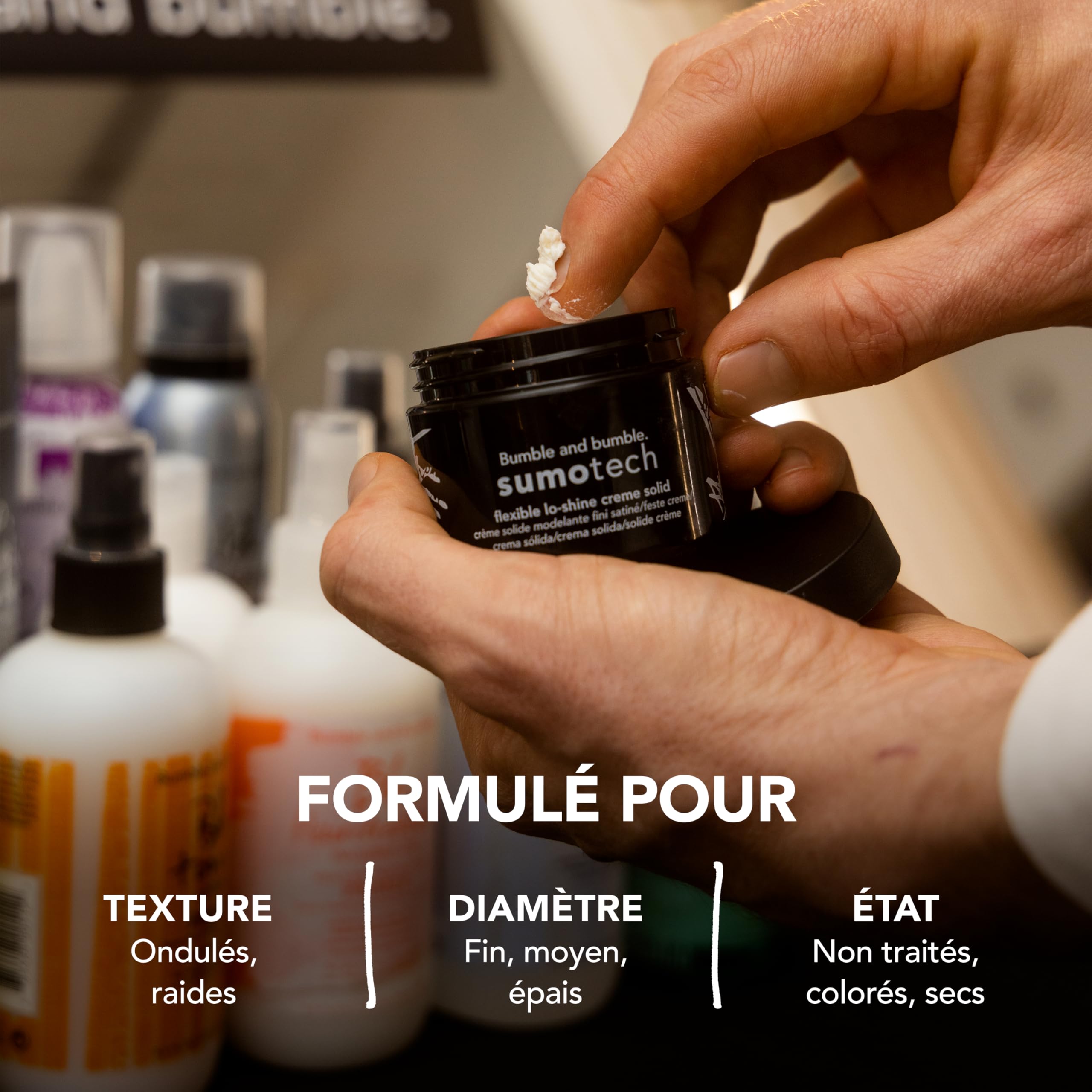 Bumble and bumble. Sumotech Pâte de modelage | Pâte à modeler texture souple, tenue flexible et fini non brillant | Cheveux ondulés, lisses, 50 ml