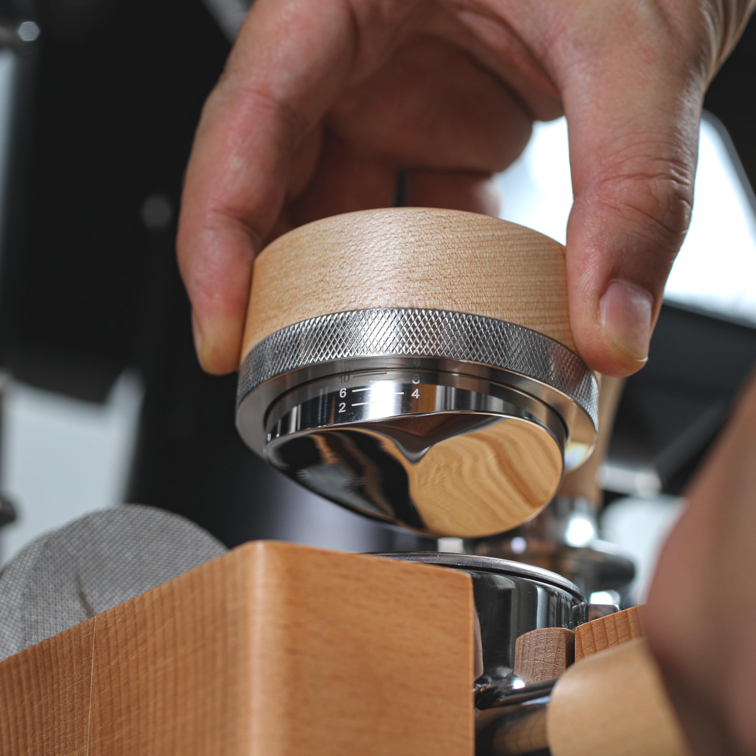 Sage Barista Zubehör Set 54mm Ahorn & Buche – Tamperstation, Kalibrierter Tamper, Kaffee-Verteiler, Dosierring, Puck Screen & WDT Tool Für Sage Barista Express, Pro & Touch