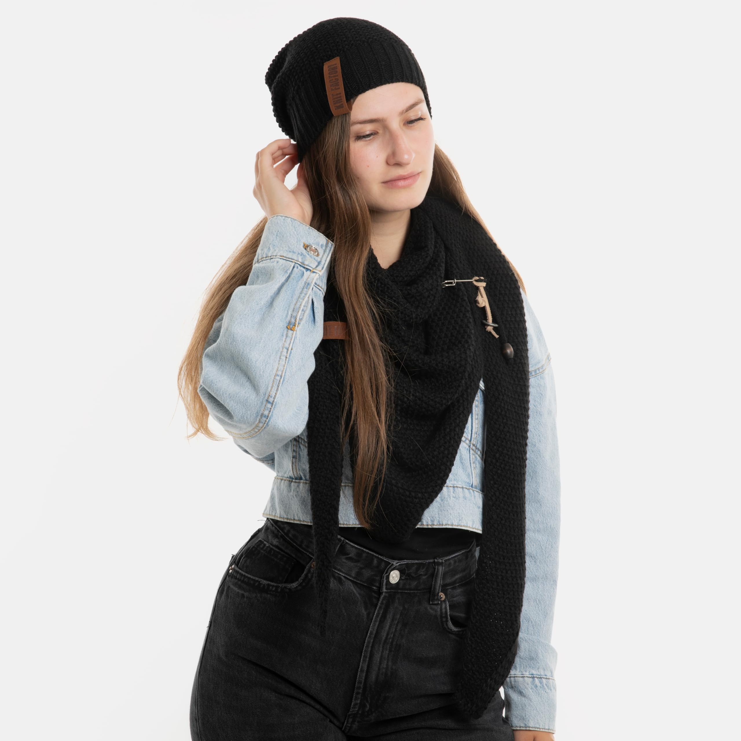 KNIT FACTORY - Dreiecksschal Coco - Damen Strickschal mit Wolle - Umschlagtuch für den Herbst und Winter - Winterschal - Dreieckstuch - Hochwertige Qualität - XXL Schal - 190 x 85 cm