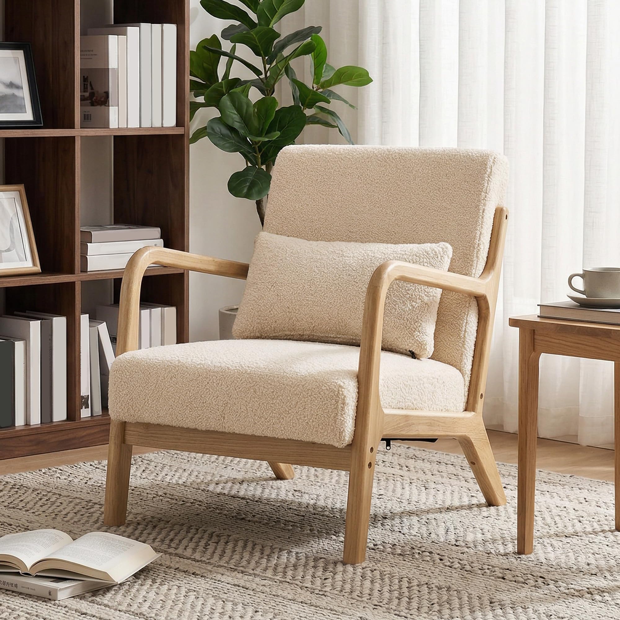 HOMCOM Fauteuil de Salon avec Cadre en Bois Massif Fauteuil Lounge - Assise Profonde - accoudoirs - Aspect Velours Beige