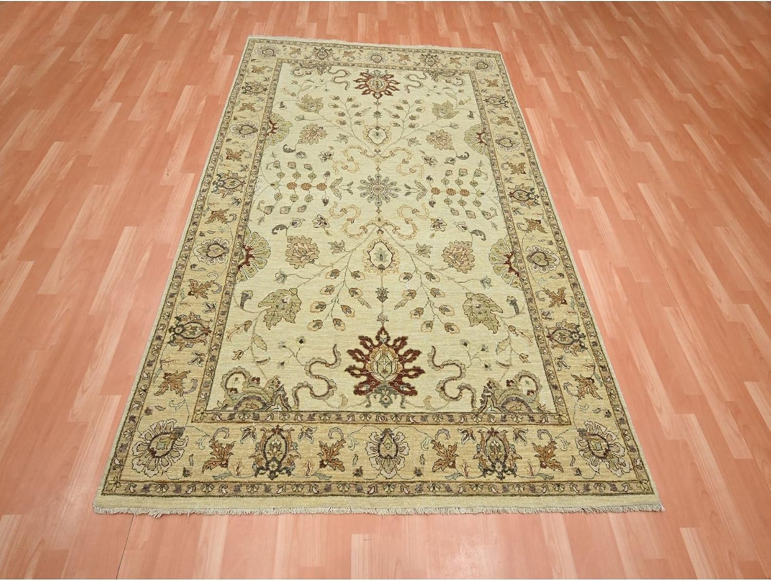 Hand Knotted Oriental Rug, Ivory, Pure Wool, 5'5"x8'4", Agra Ziegler Design with All Over Leaf Pattern
