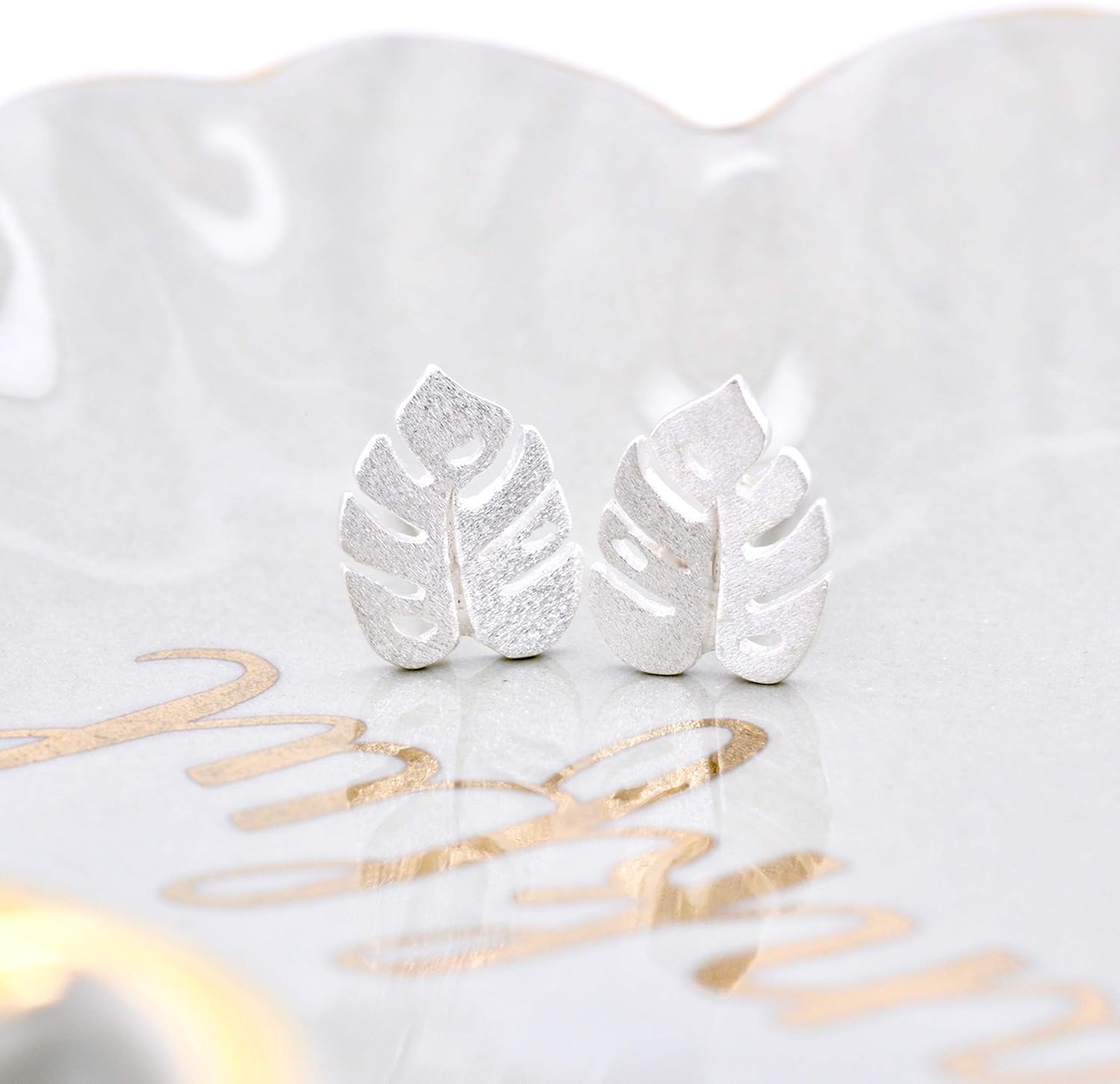 Monstera Leaf Stud Earrings in Sterling Silver 925 - Image 6