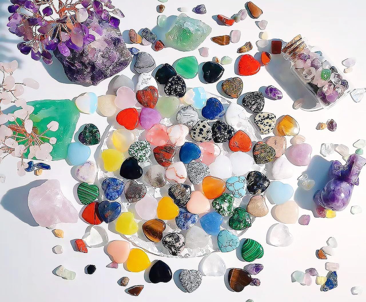 QINJIEJIE 80PCS Heart Shaped Crystals Worry Stones Natural Love Gemstones Rose Quartz Bulk Pocket Thumb Crystal Wholesale Polished Chakra Stone Reiki Energy Assorted Set Heart Decor Bulk Valentines Gifts for Women