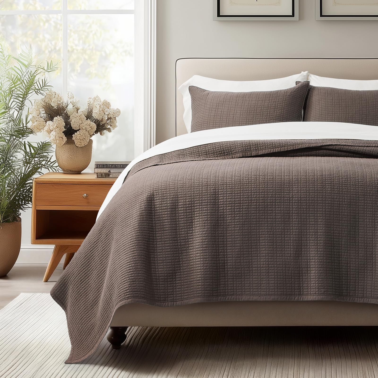 Photo 1 of EverGrace 100% Cotton Modern Grid Stitch Quilt Set, Queen Size, Dark Brown