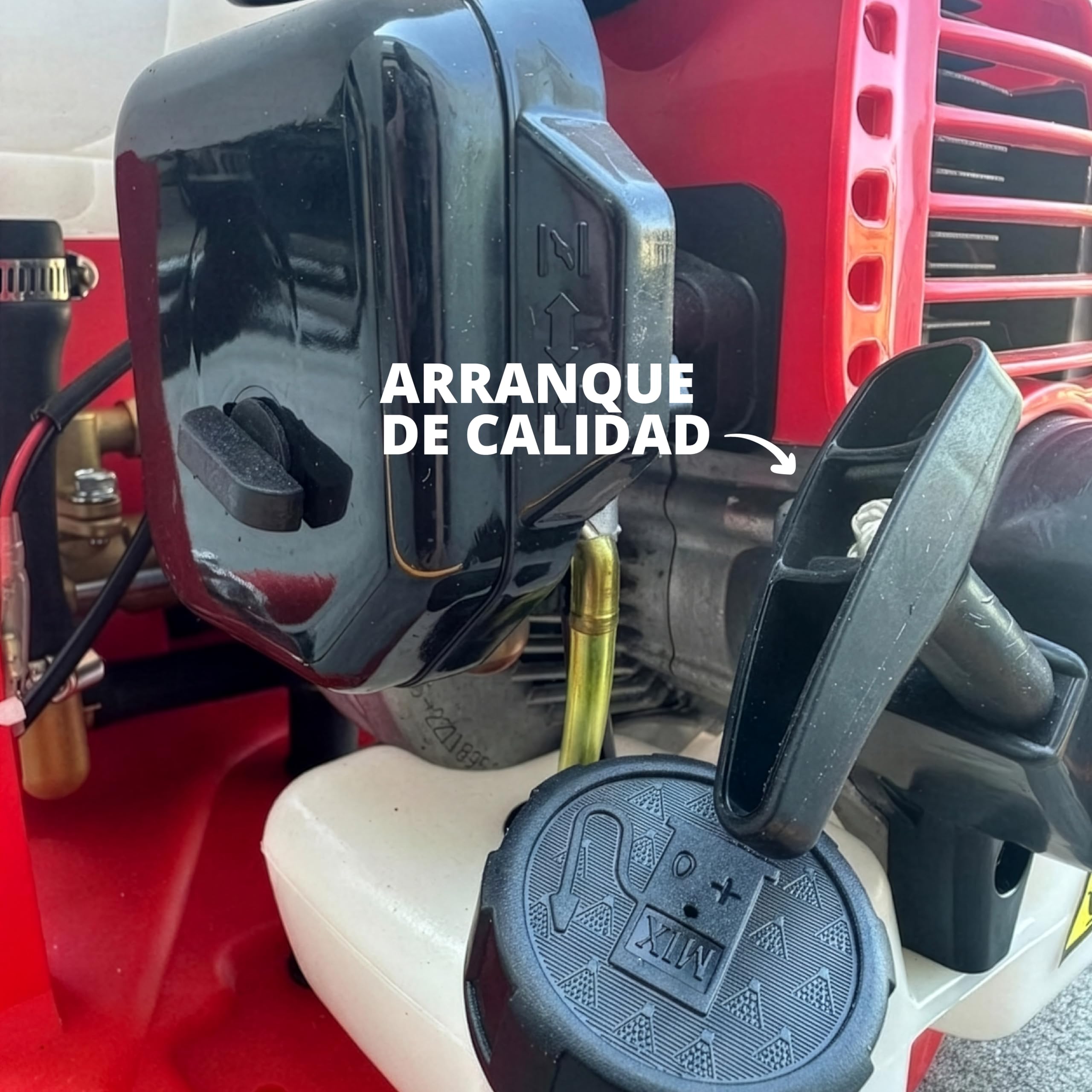 Synergy Sulfatadora de Mochila a Gasolina 25L – Motor 2 Tiempos 25cc - Modelo Sprayer Liquid – Caudal 7L/min – Alcance 9-15m – Lanza Multiboquilla y Pistola de 90cm