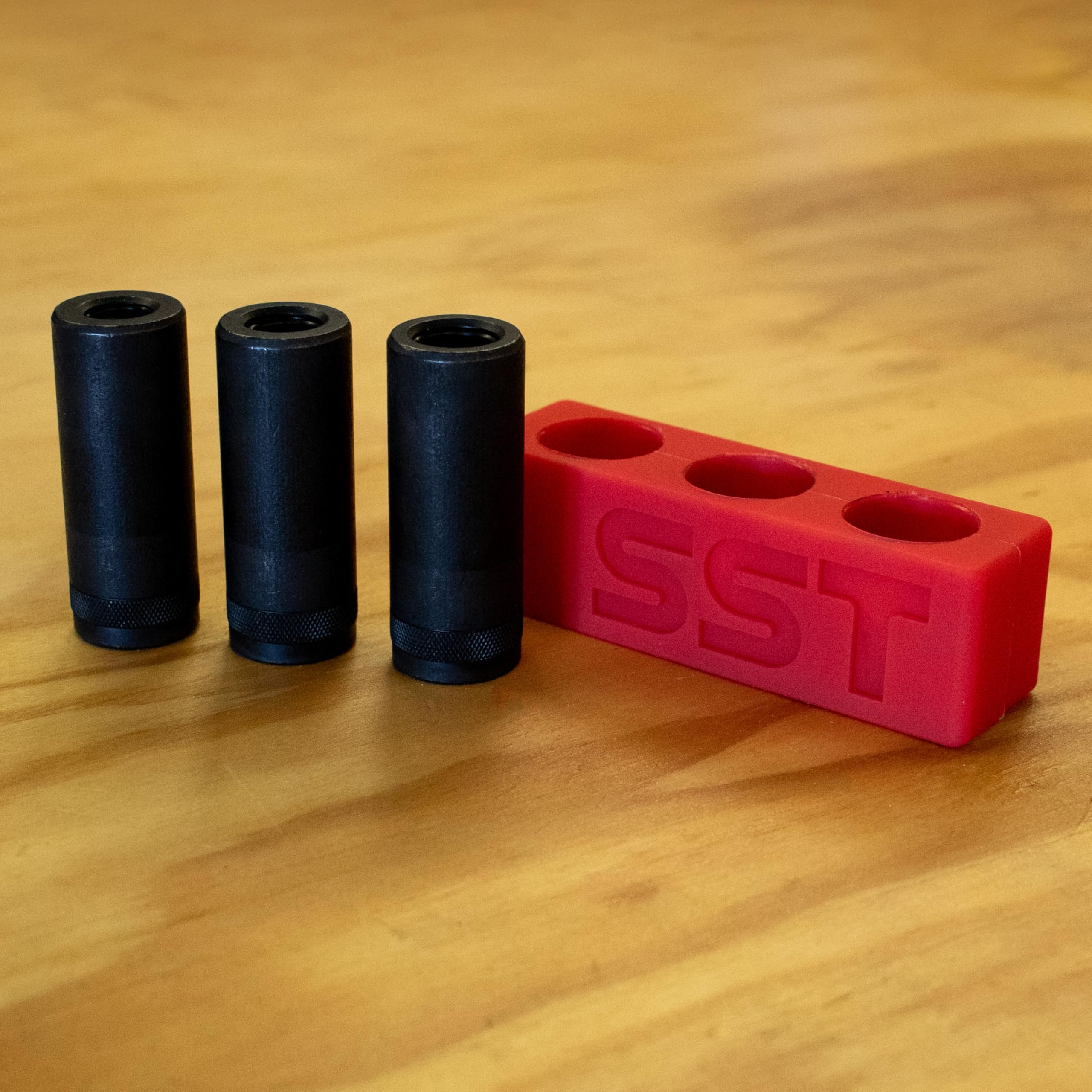 SST - Juego de adaptadores de 3 piezas - Cómodo, seguro y duradero - Fácil almacenamiento y organización - Se adapta a todos los grifos estándar M.C.T.I. de números y fraccionarios - Hasta 1/2 pulgada