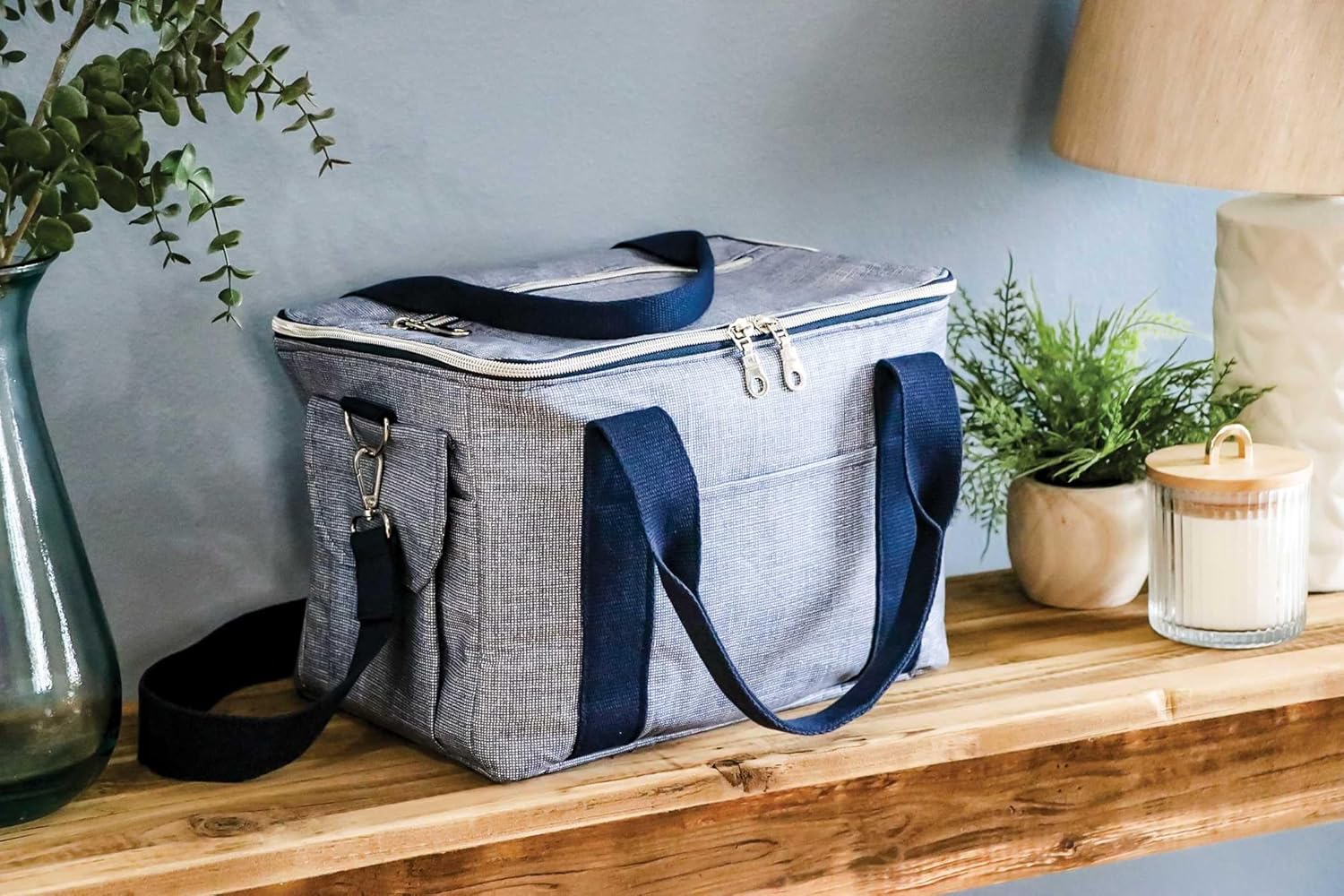 Making Bags, A Field Guide: Supplies, Skills, Tips & Techniques to Sew Professional-Looking Bags; 5 Projects to Get You Started - Image 5