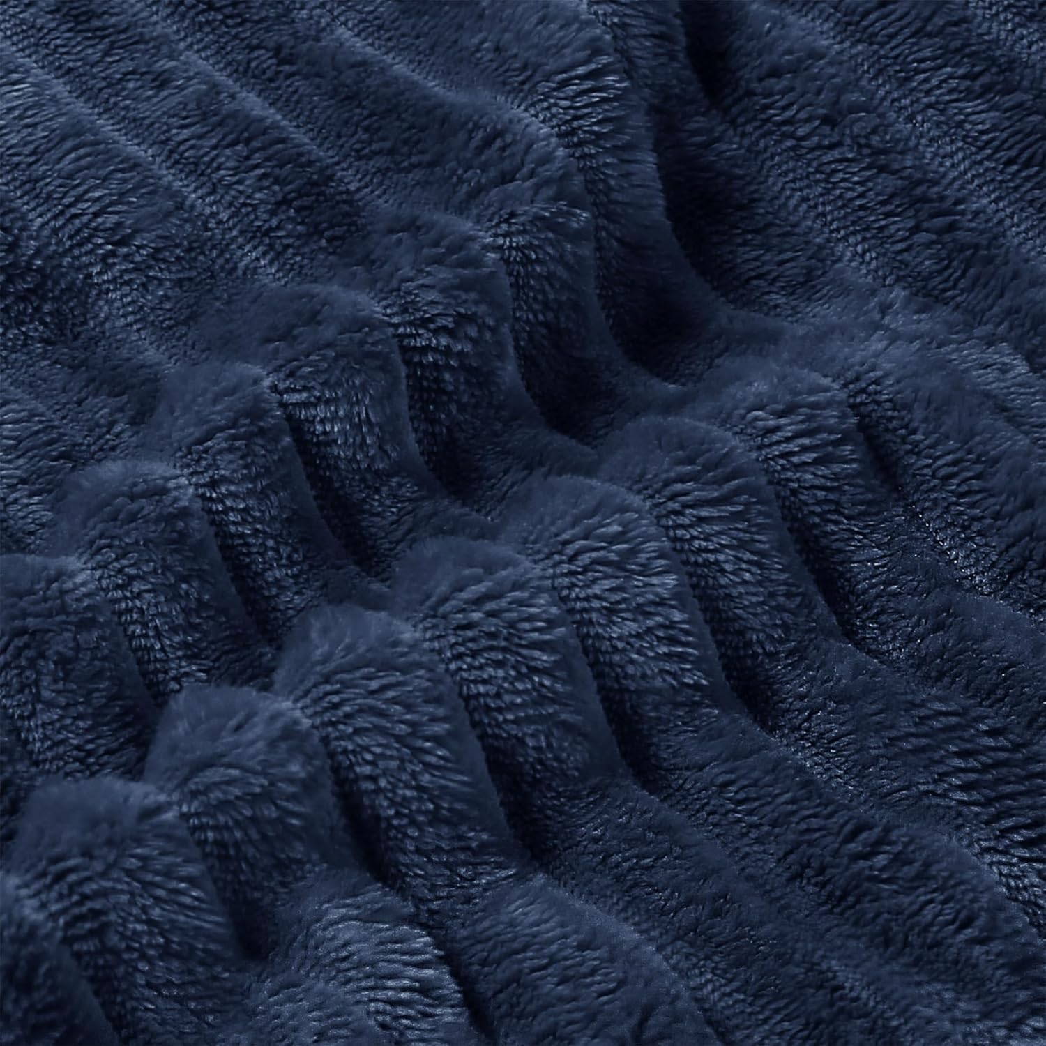 BEDELITE Fleece Blanket King Size – 3D Ribbed Jacquard Soft and Warm Decorative Fuzzy Blankets – Cozy, Fluffy, Plush Lightweight Throw Blankets for Couch, Bed, Sofa(Navy Blue, 108x90 inches)