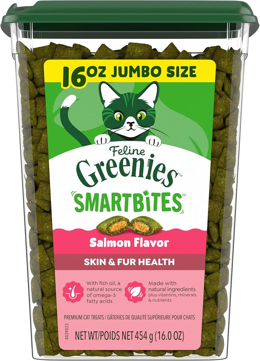 Greenies Feline Smartbites Skin & Fur Health Cat Treats, Salmon, 16 oz | Fish oil & flaxseed for skin health, omega-3s, no artificial flavors or preservatives, under 2 calories per treat, 1 lb. tub