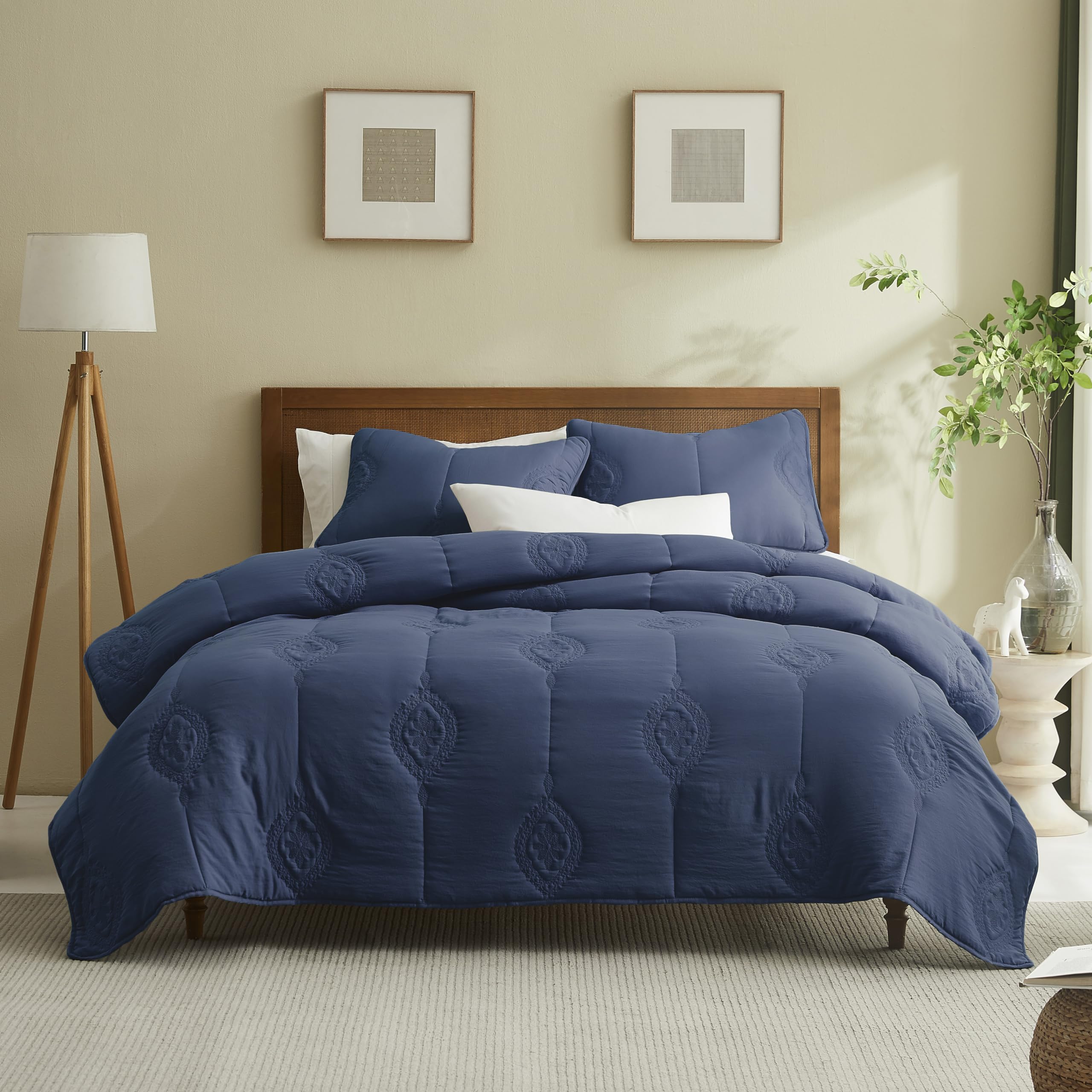 Navy Blue Boho Queen Size Quilt Bedding Set with Pillow Shams, Soft Microfiber Lightweight Bedspread Coverlet, All Season Quilted Blanket Thin Comforter, 3 Piece, 90x90 inches