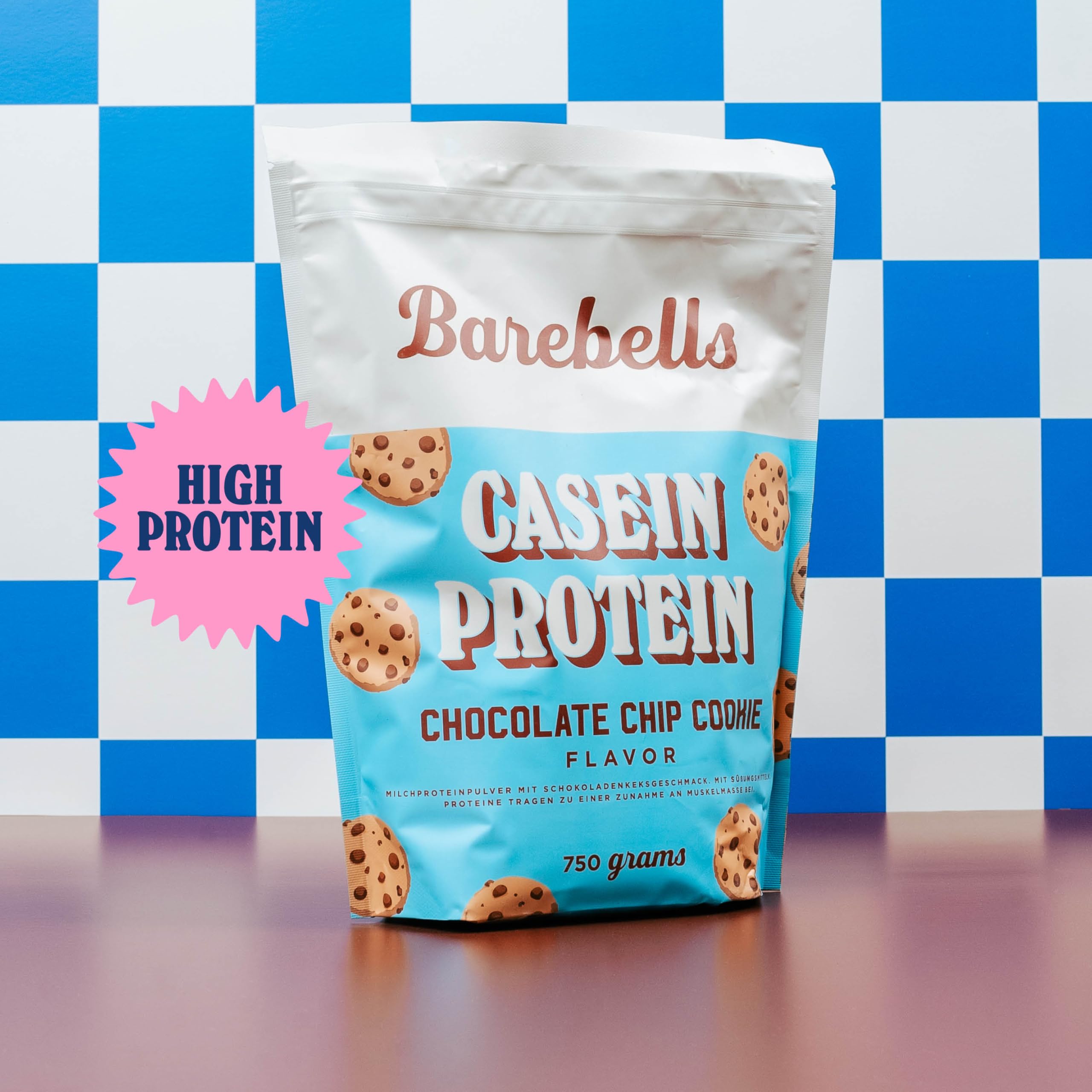 Barebells Casein Proteinpulver – Chocolate Chip Cookie | 27g Protein pro Portion, ohne Zuckerzusatz, cremiger Keks-Geschmack, langsam verdauliches Protein, 1x 750g Beutel