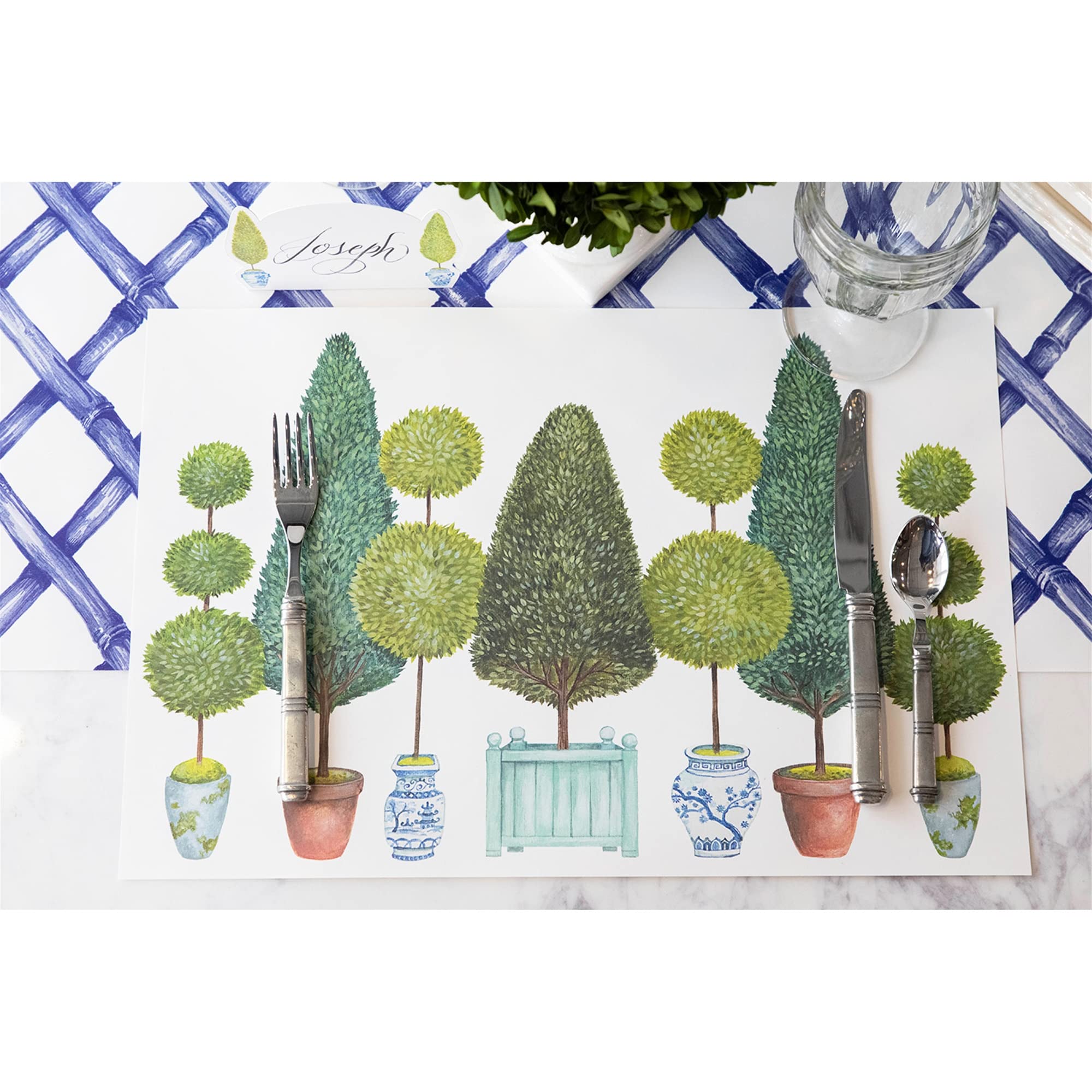 Topiary - Manteles individuales de papel para mesa de comedor, manteles individuales cuadrados florales desechables para temporada de primavera y verano, 24 hojas por bloc, hechos en Estados Unidos
