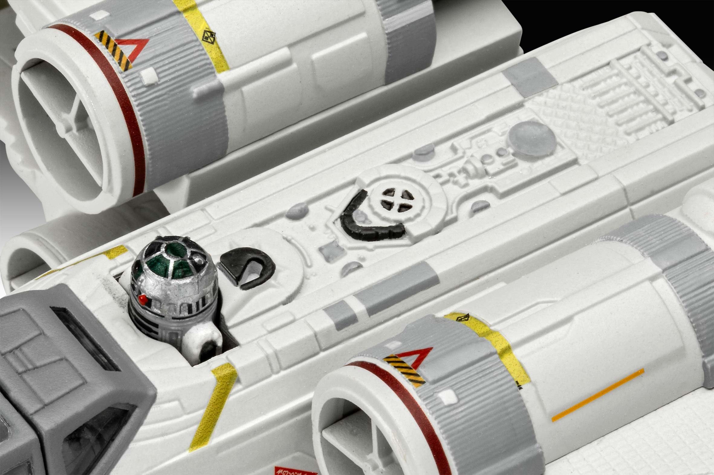 Revell 06790 Carson Teva's X-Wing Fighter : The Mandalorian 1:57 Scale Unbuilt/Unpainted Plastic Model Kit
