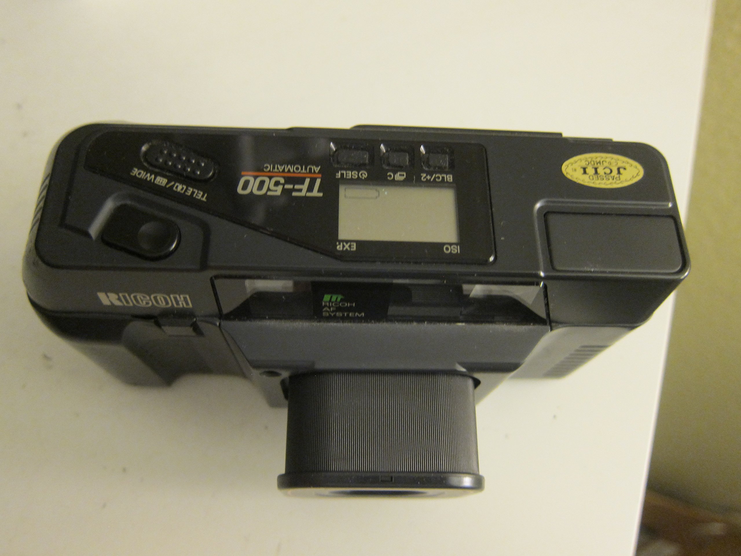 Amazon.com : Ricoh TF-500 Film Camera with 35-70mm Ricoh Zoom Lens 