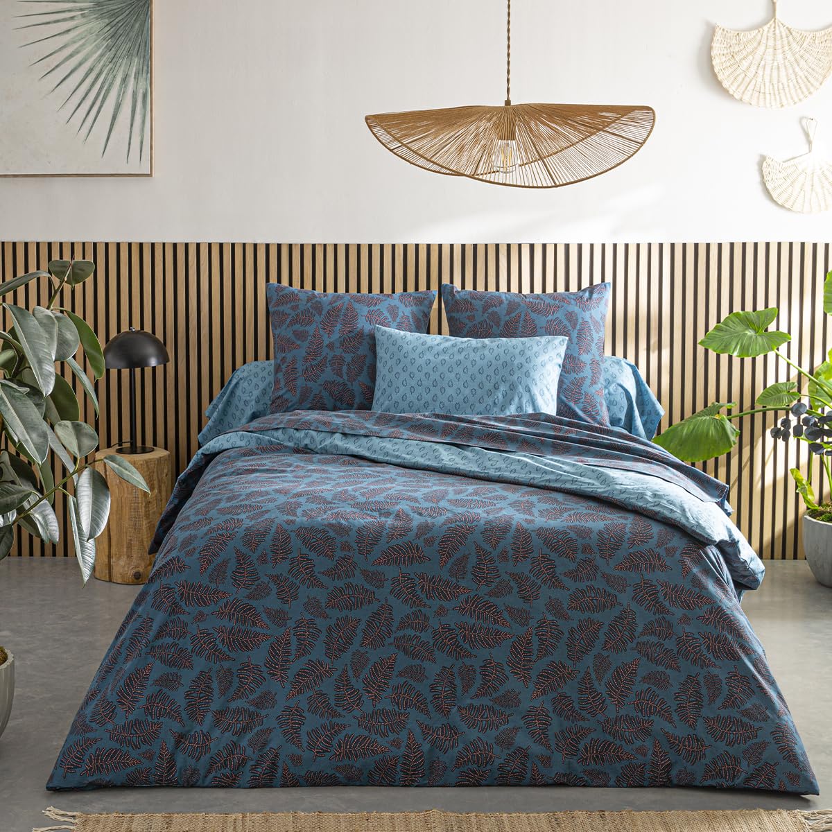Printed Bamboo Pillowcase, Iris, 50 x 70 cm, Origin, Peacock Blue, 70 x 50 cm (Pack of 1) - Image 3