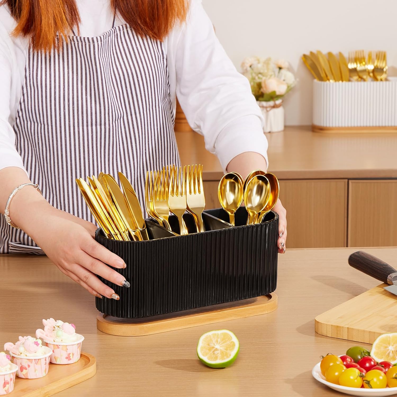 Countertop Silverware Holder, Silverware Caddy Organizer Holder for Forks, Spoons, Knives, Cutlery Caddy with 3 Compartments, Kitchen Utensil Holder for Party, Countertop, Black