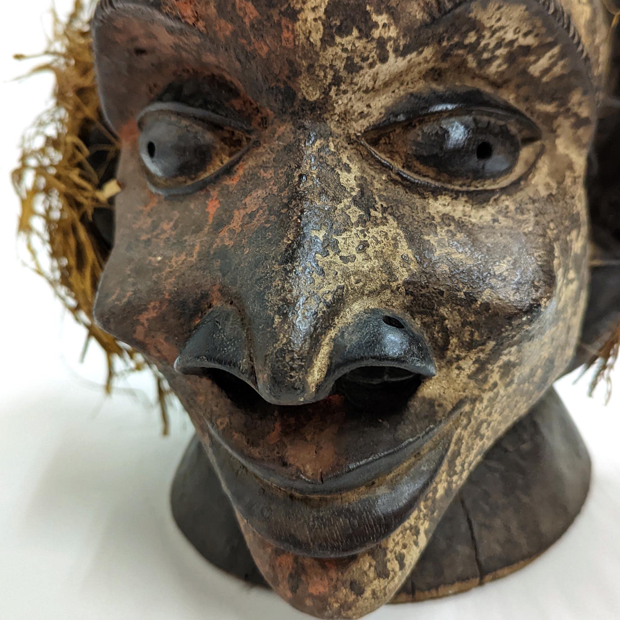 Amazon.co.jp: ヨルバ族仮面 34cm アフリカン プリミティブアート