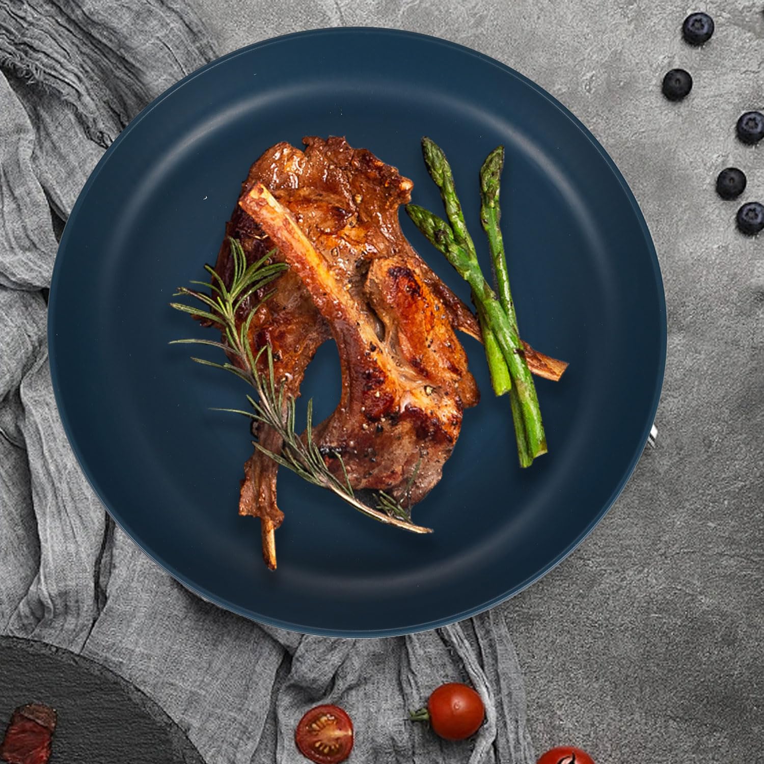 Platos de campamento, juegos de cena irrompibles para 4, juego de picnic de plástico de 48 piezas para fiestas, hogar y picnic, cubiertos de camping ligeros aptos para microondas y lavavajillas, para