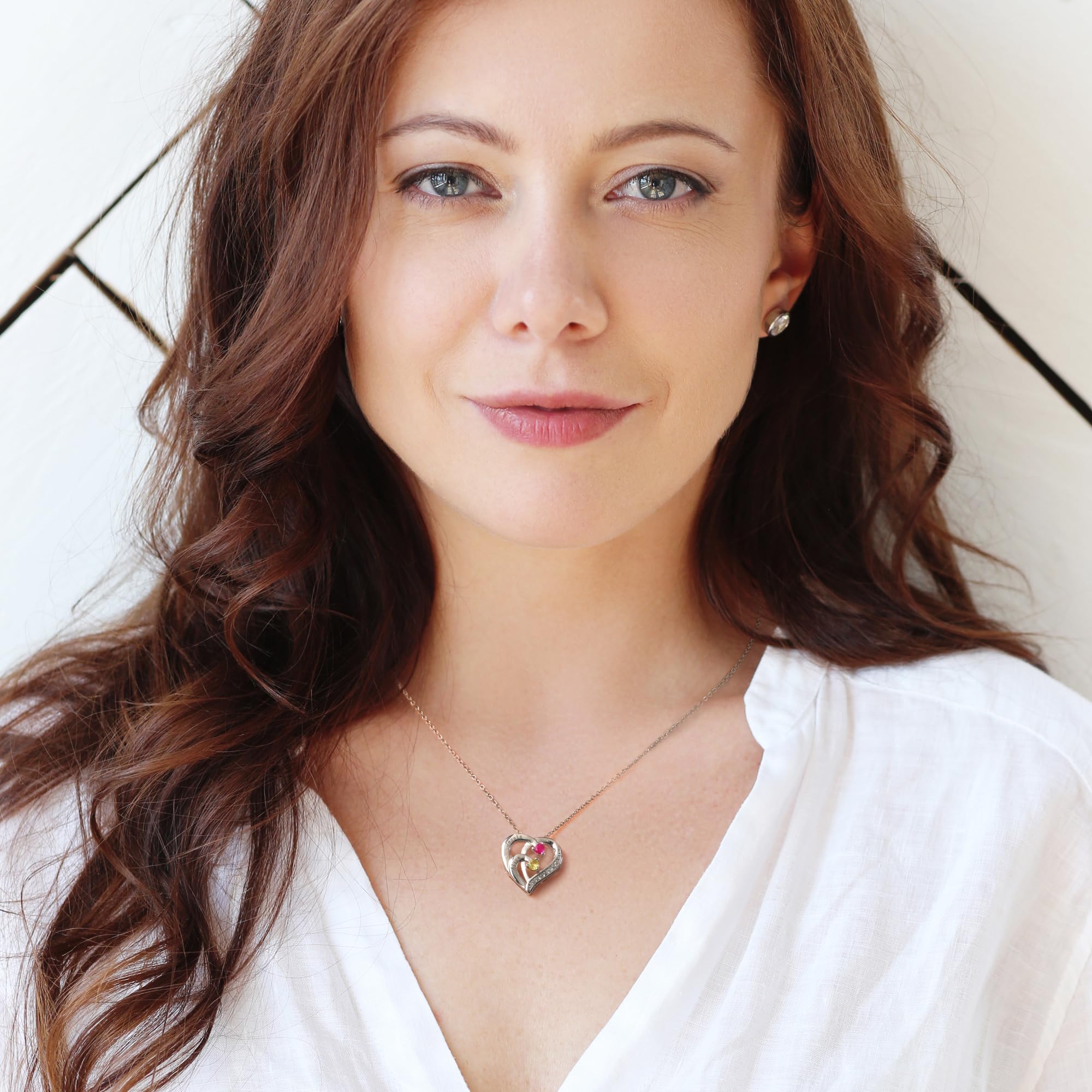 Easycosy Collier Personnalisé Prénom avec Pierres de Naissance Collier gravé 1-4 Nom Collier Pendentif Cœur Bijoux Personnalisé Cadeau Femme Fille Maman Mamie Copine pour Anniversaire Noël St-Valentin