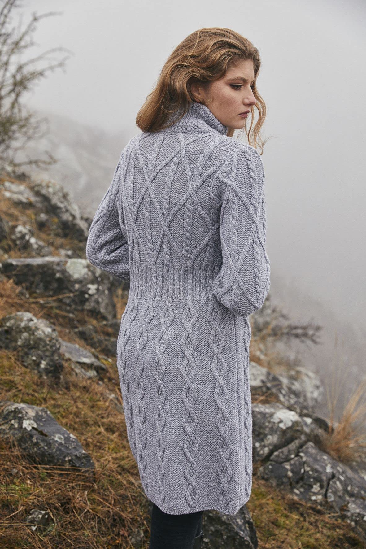 SAOL Irische Strickjacke aus 100% Merinowolle für Damen mit keltischen Knotenknöpfen Aran Long Outdoor Cable Knit Coatigan