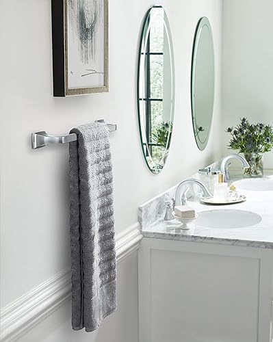 Vista 153 de Amerock BH36012BBZ - Toallero dorado champán Accesorio de baño Highland Ridge 7-7/16 pulgadas (7.441 in) de longitud Toallero de mano