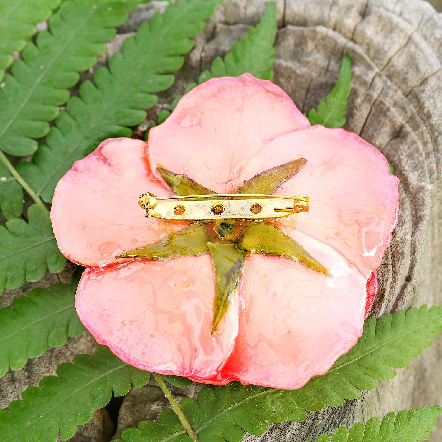 NOVICA Artisan Handmade Natural Rose Brooch Artisan Crafted in Pink from Thailand Flower Or Leaf Floral [3 in L x 3 in W x 1.2 in D] ' Rosy Mood in Pink'