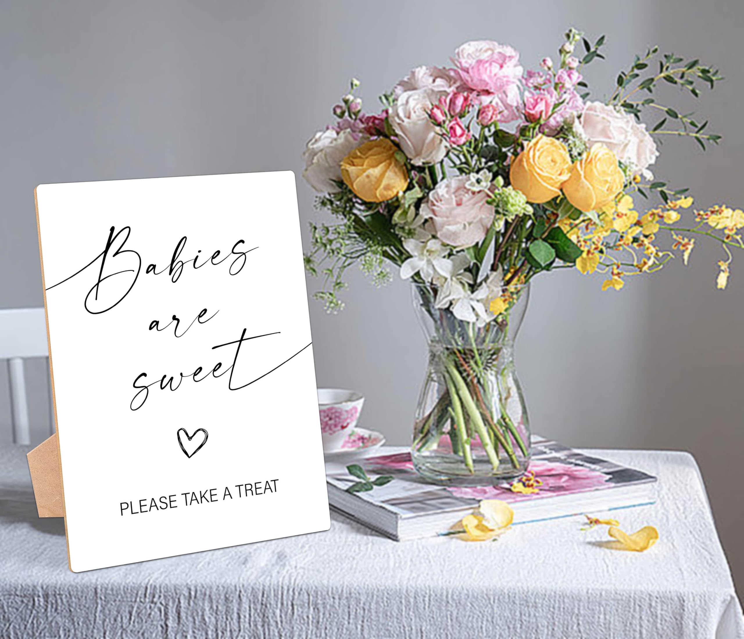 Minimalistyczny znak na stolik na baby shower, 'Babies Are Sweet Please Take a Treat', 1 drewniany znak stołowy ze stojakiem, nowoczesne artykuły na baby shower, dekoracje imprezowe ujawniające płeć